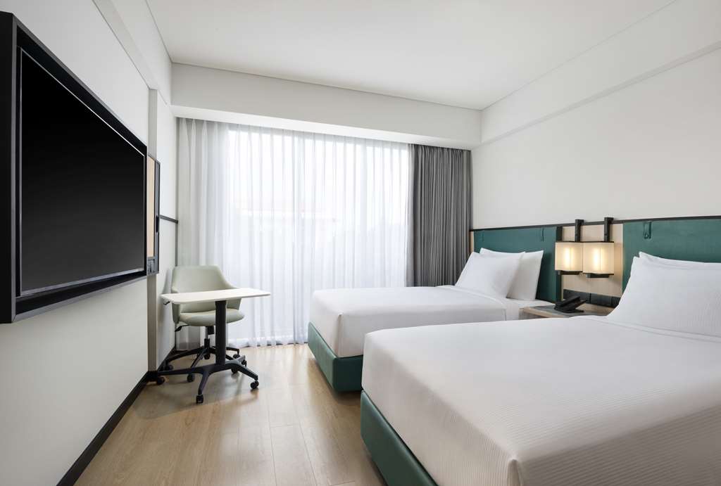 Hilton Garden Inn Bali Nusa Dua - Tap to explore photos
