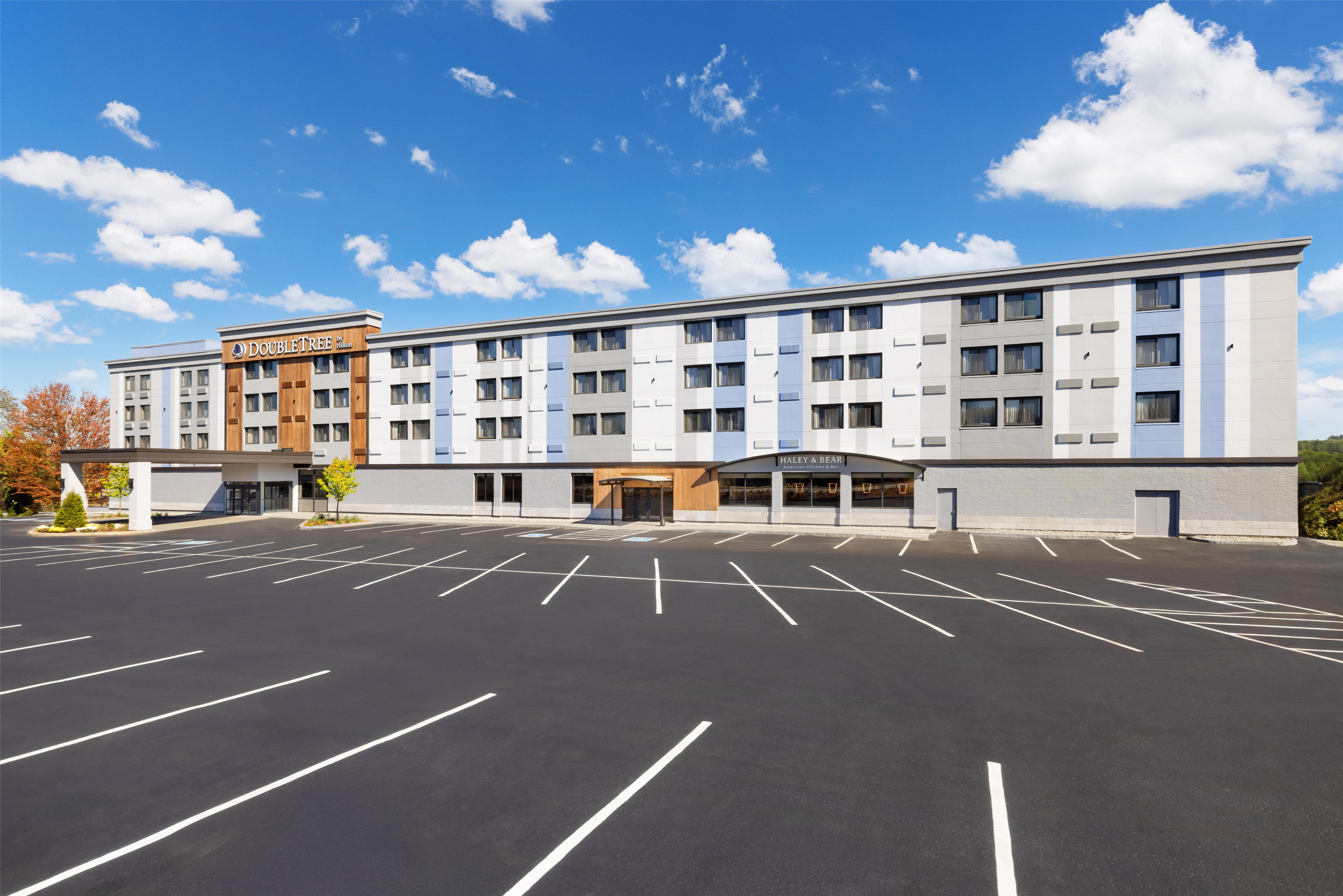 Exterior | DoubleTree by Hilton Downtown Concord