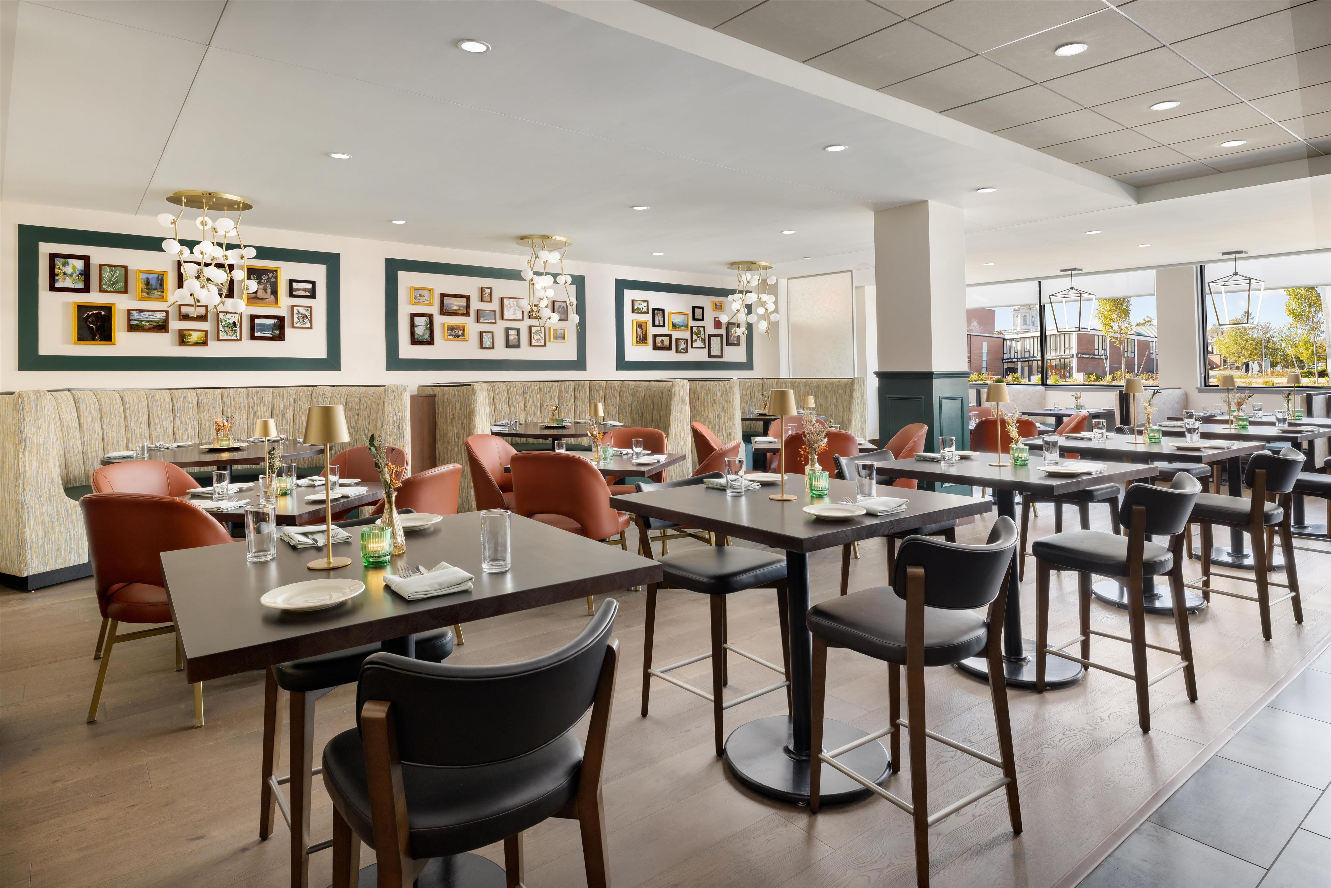 Restaurant | DoubleTree by Hilton Downtown Concord