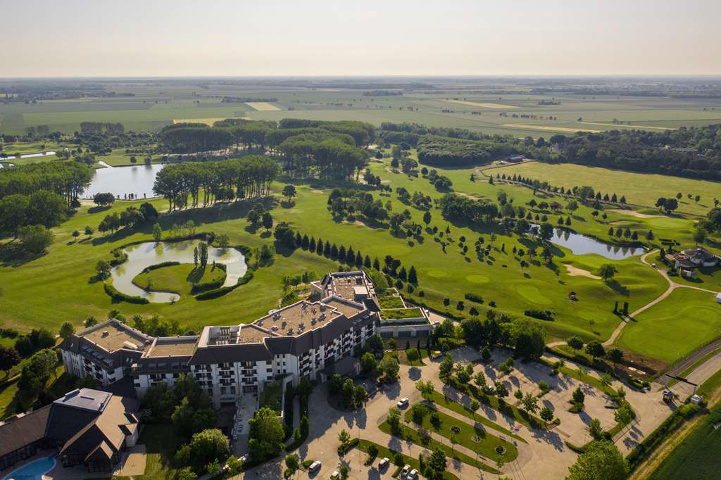 Greenfield Hotel Golf & Spa