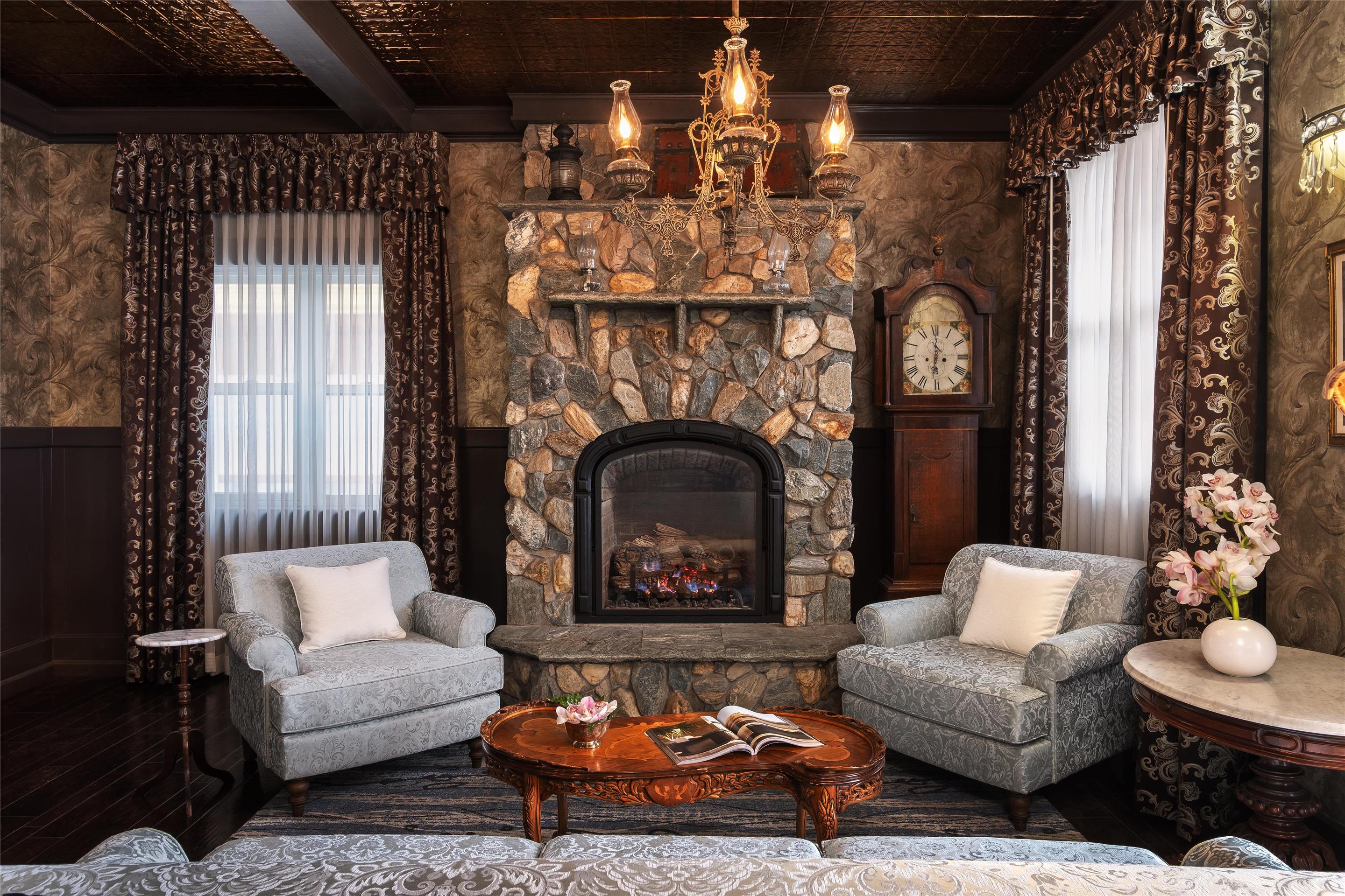 Lobby | National Hotel Jackson, Tapestry Collection by Hilton