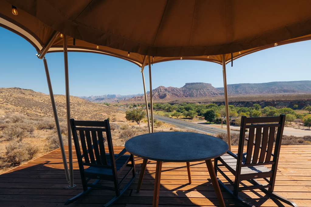 Zion Wildflower Resort - Glamping Zion National Park