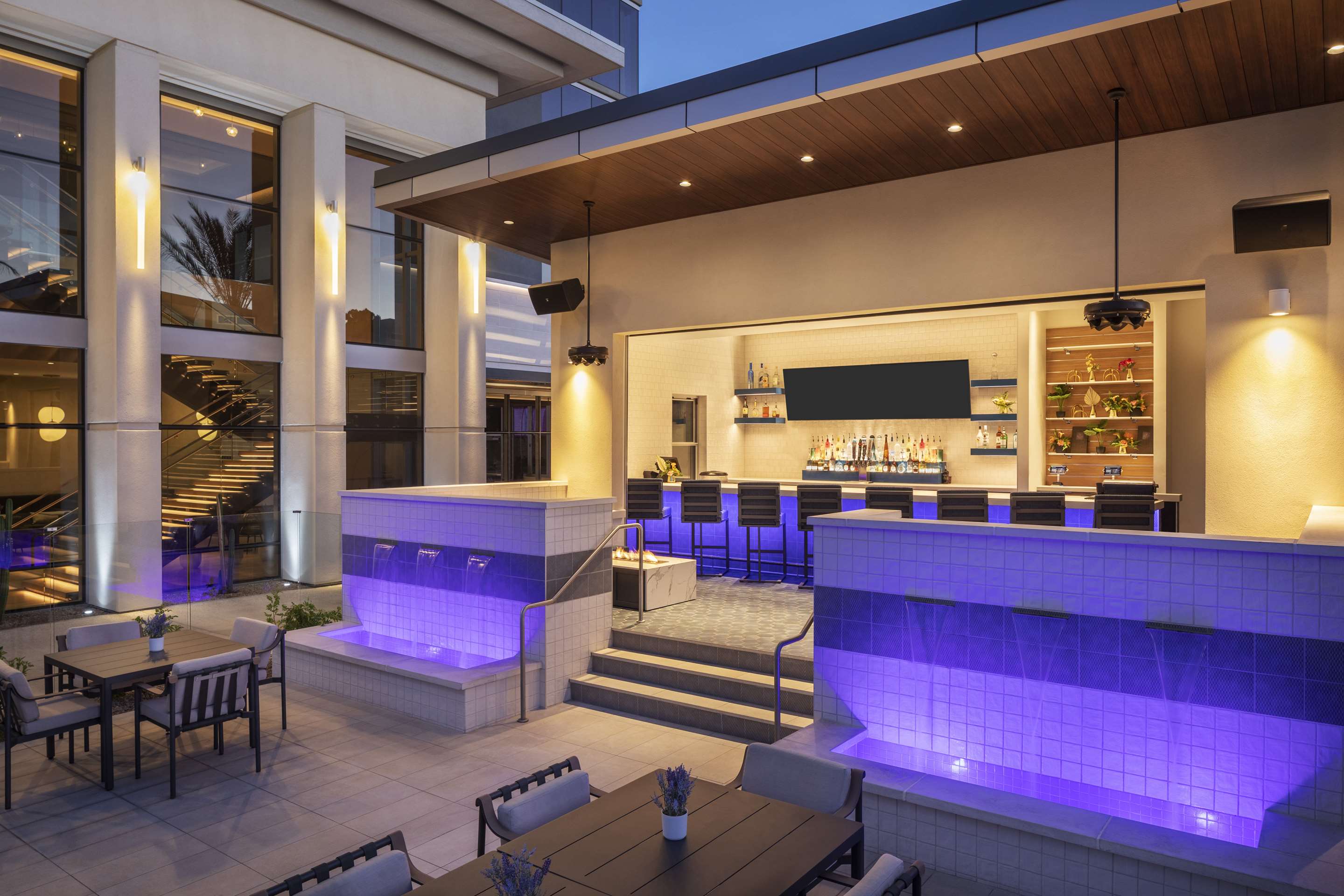 BarLounge | Caesars Republic Scottsdale