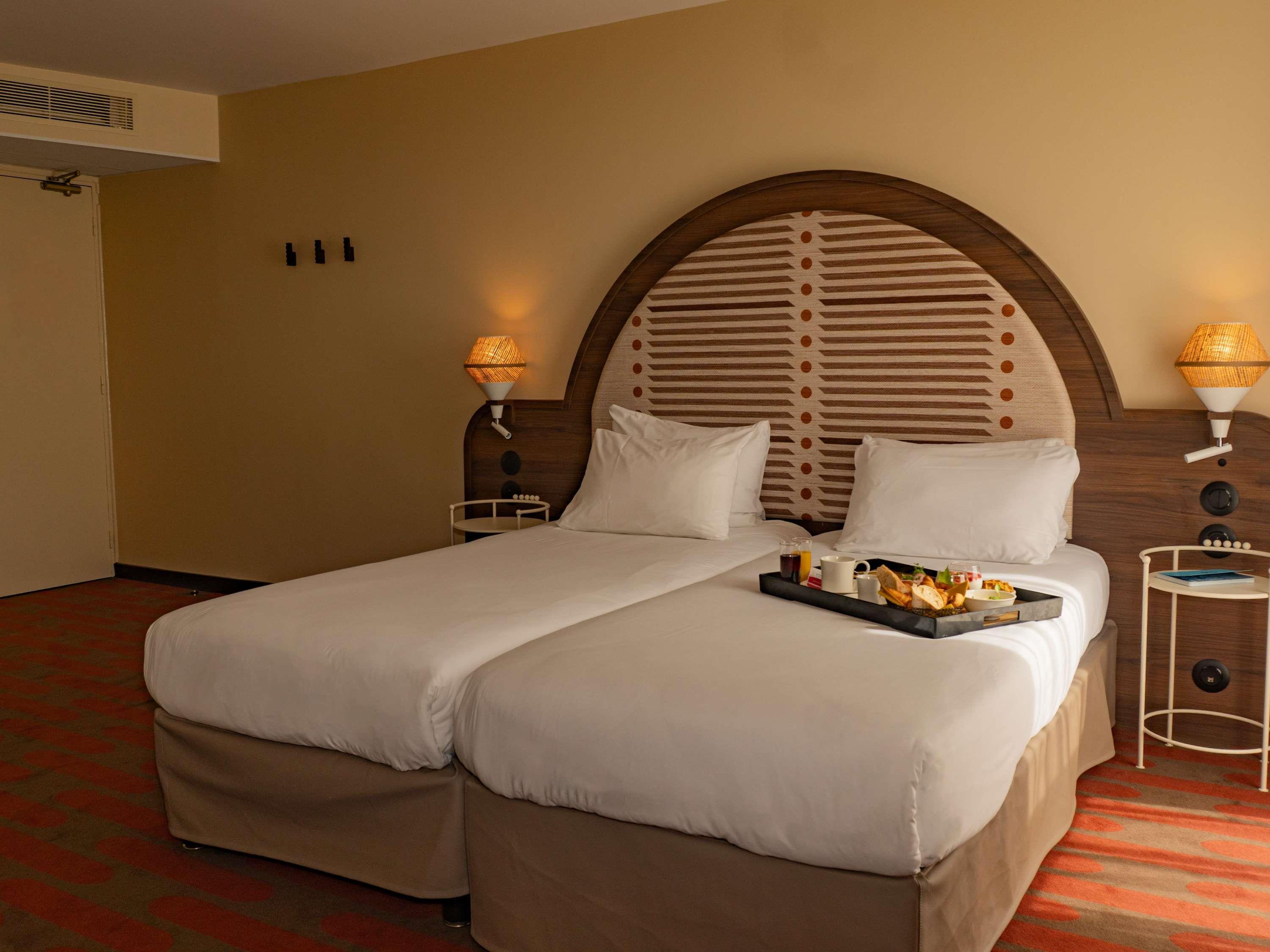 Mercure Arles Centre Arenes Room Type - Classic room, 2 single beds