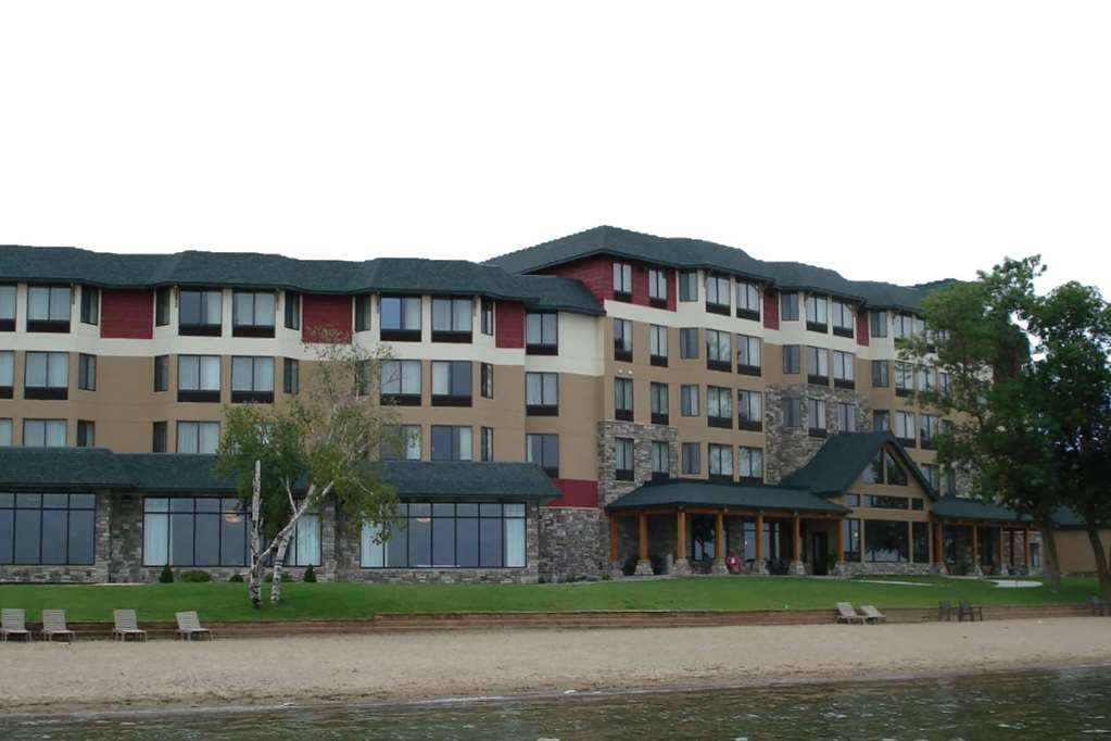 SouthShore Hotel on Lake Bemidji