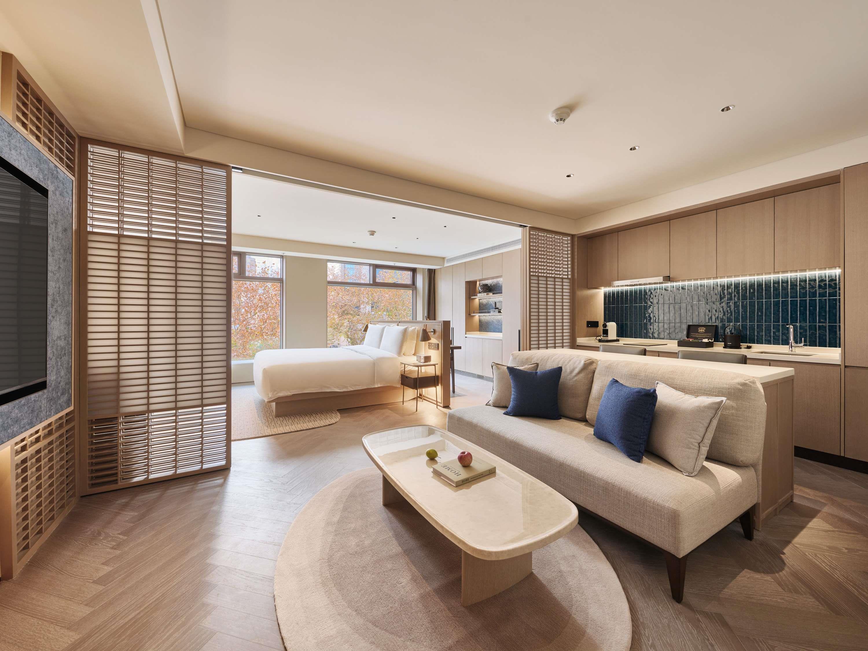 Ming Hotel Nanjing - MGallery Collection Room Type - Junior Suite, 1 King Bed