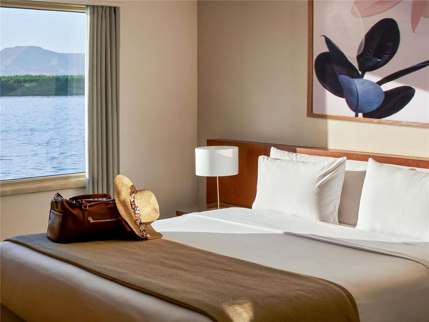 Mövenpick M/S The Royal Lotus (Opening December 2024)-guestroom-Guest Room,On-Site.jpg
