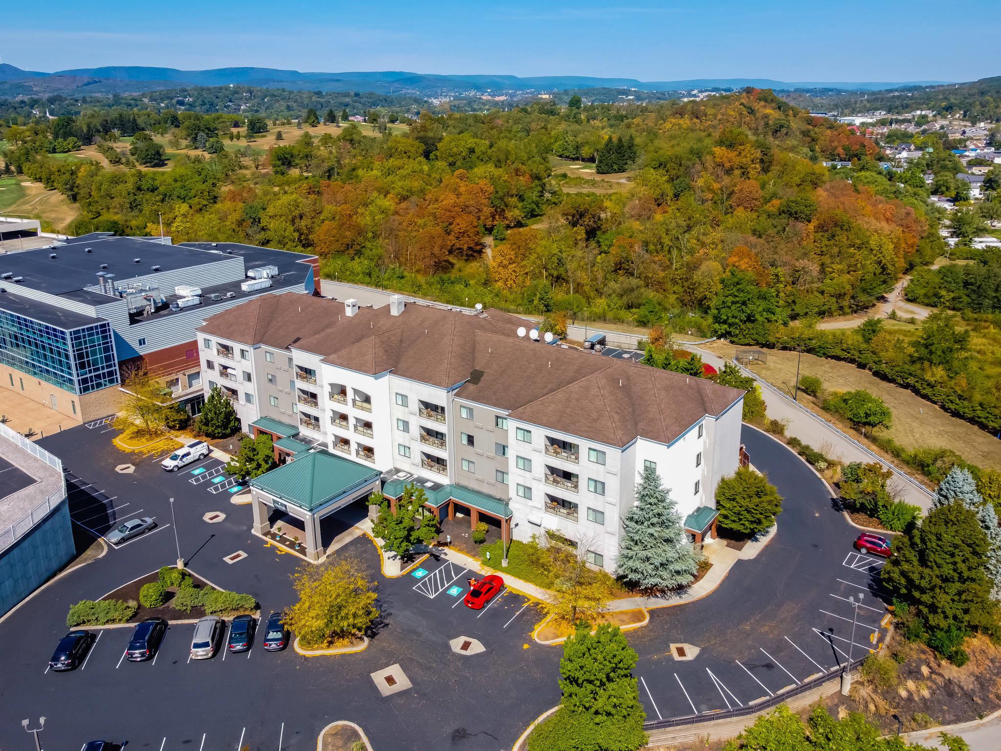 Aerial View | Country Inn & Suites by Radisson, Convention Center
