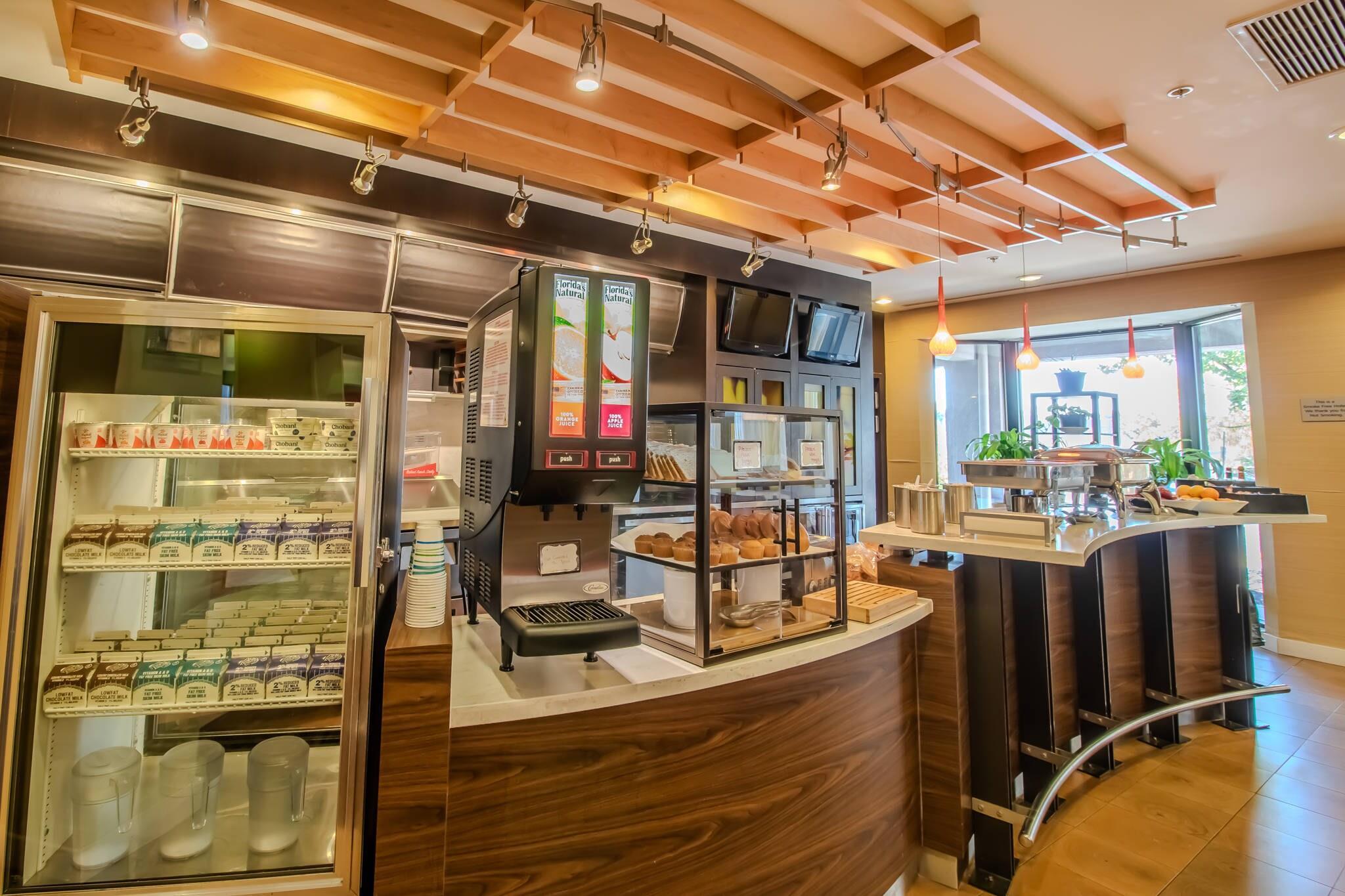 Breakfast area