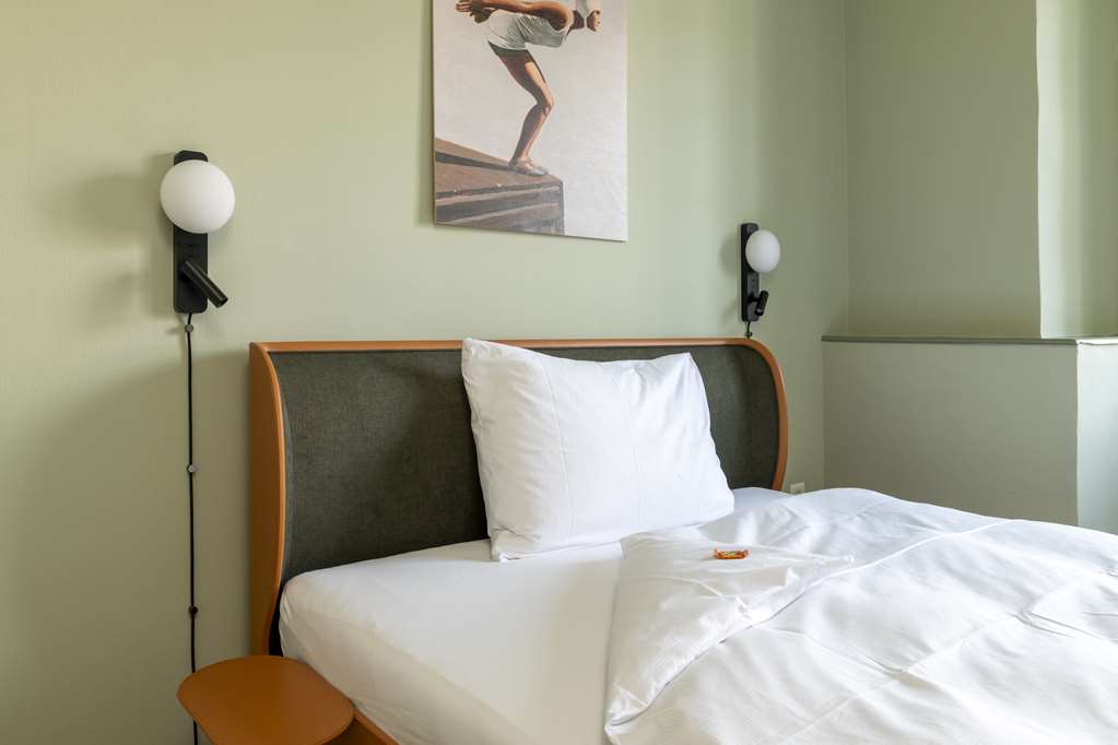 HOTEL AN DER AARE SWISS QUALITY-guestroom-Guest Room,On-Site.jpg