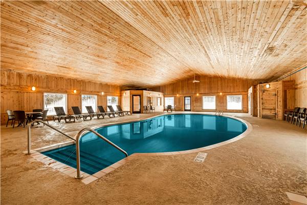 Pool,On-Site,Property Amenity,Recreation