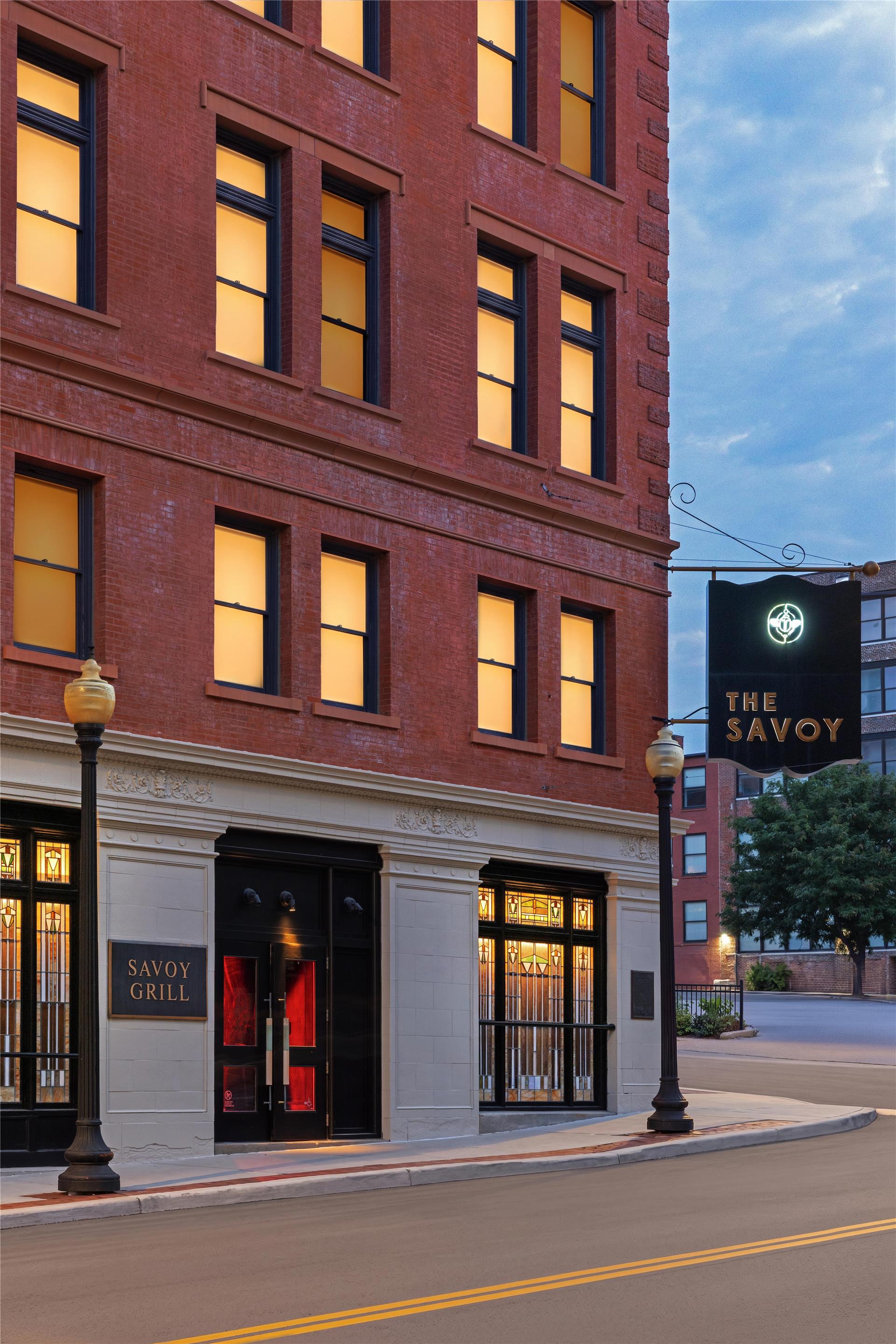 Exterior | Hotel Savoy Kansas City, Tapestry Collection by Hilton