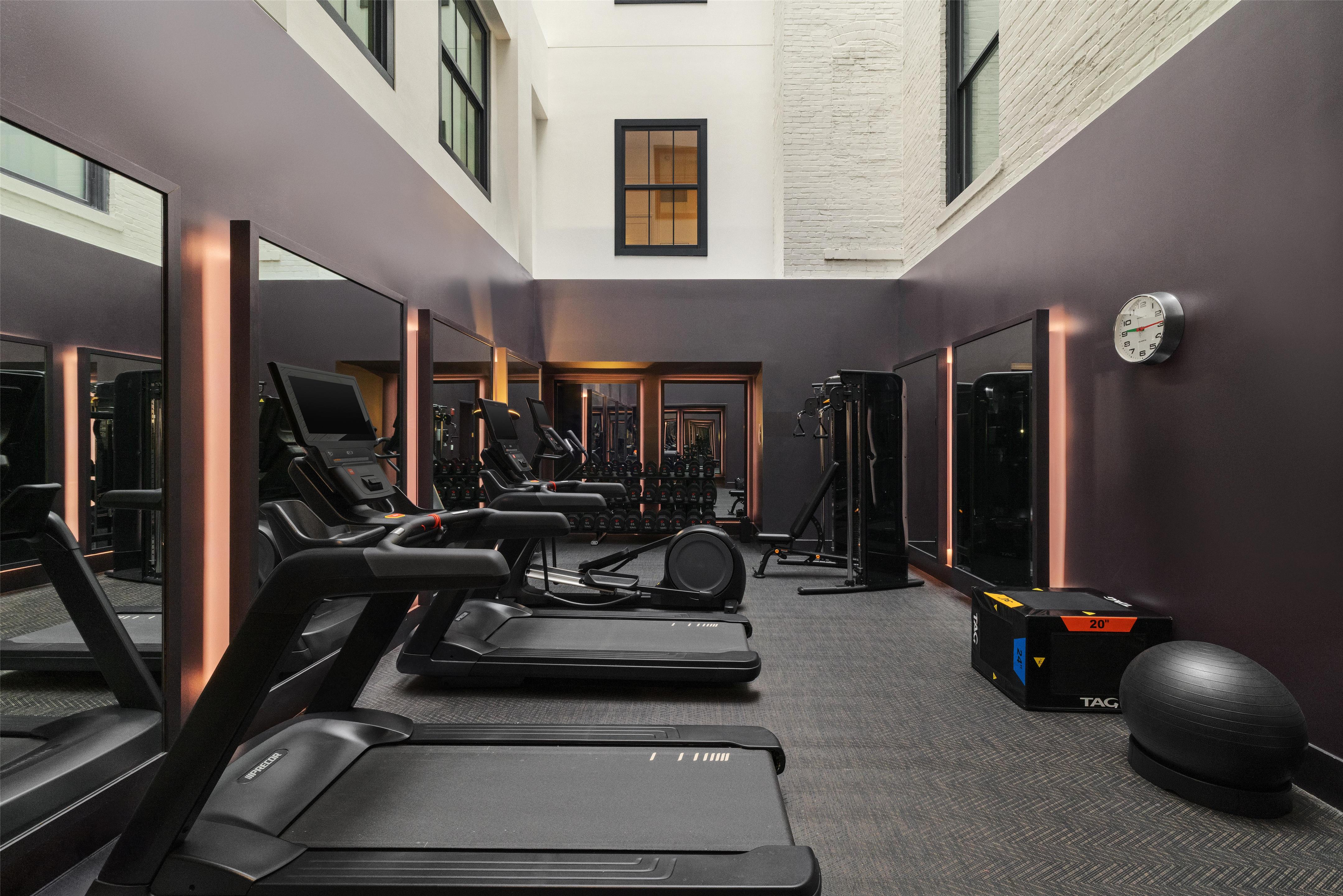 Health club fitness center gym | Hotel Savoy Kansas City, Tapestry Collection by Hilton