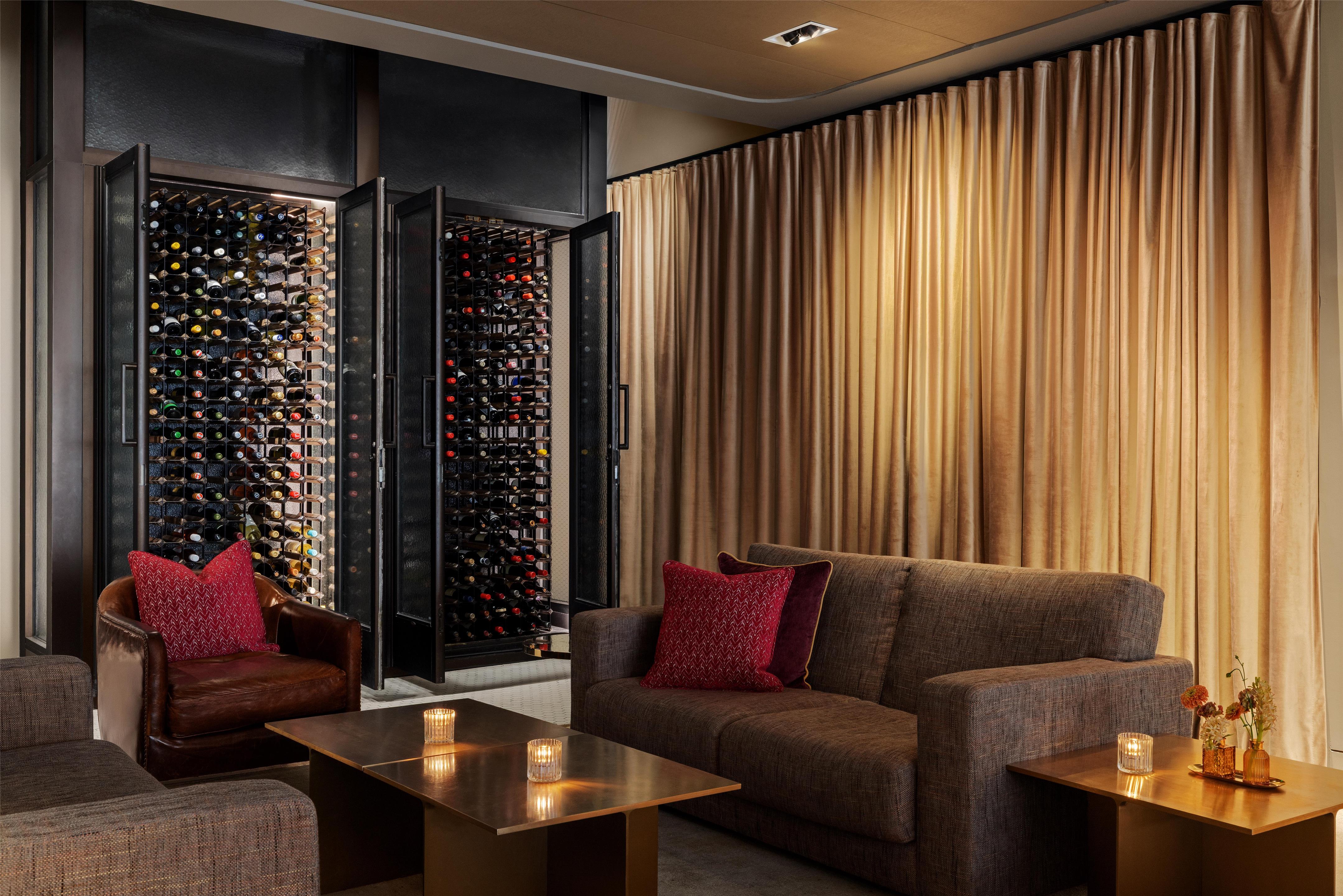 Restaurant | Hotel Savoy Kansas City, Tapestry Collection by Hilton