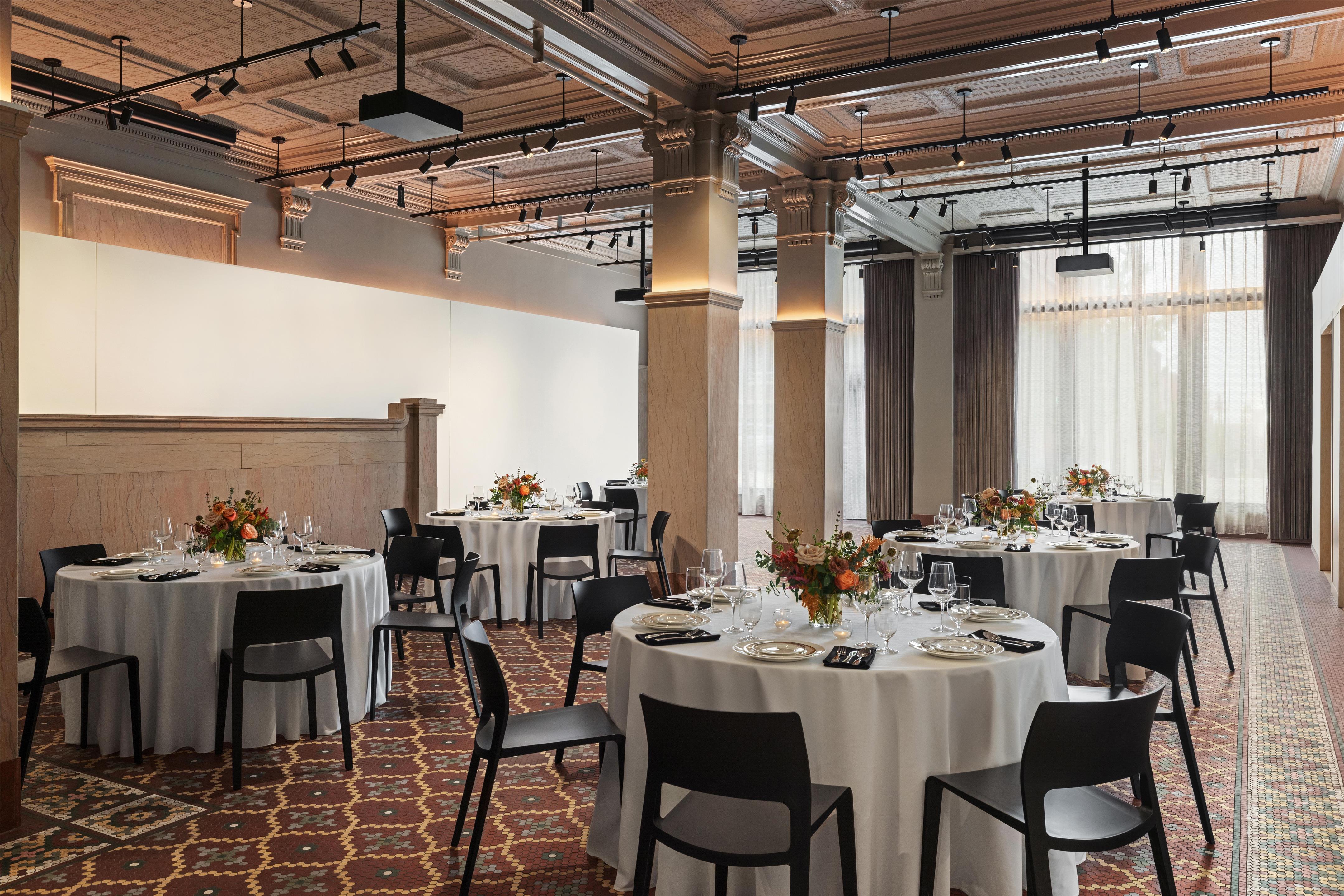 Meeting Room | Hotel Savoy Kansas City, Tapestry Collection by Hilton