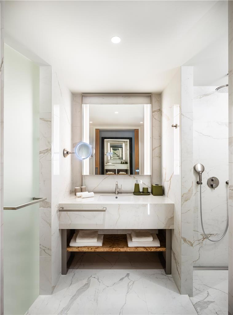 HYATT REGENCY ZADAR-guestroom-Guest Room,Bathroom,On-Site.jpg