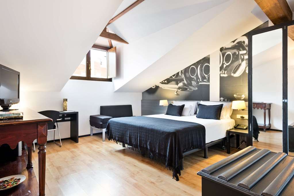 ABBA JAZZ HOTEL-guestroom-Guest Room,On-Site.jpg