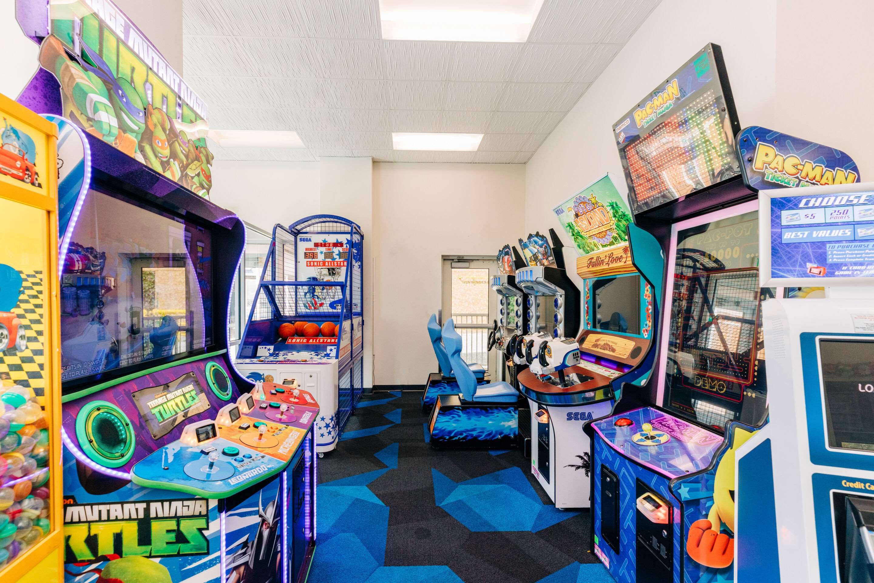 Game room | Sandy Beach Oceanfront Resort