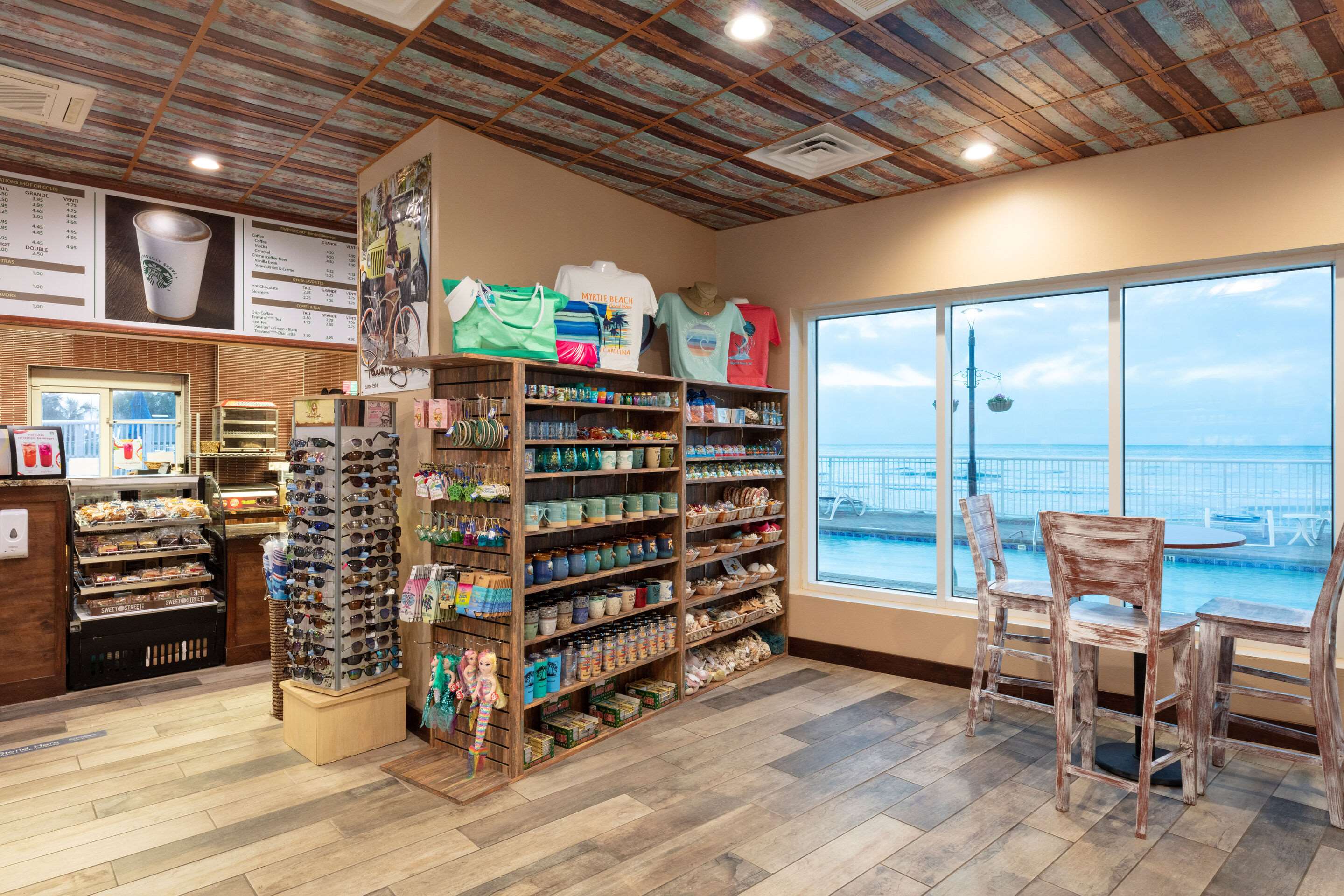 Hotel marketplace | Sandy Beach Oceanfront Resort