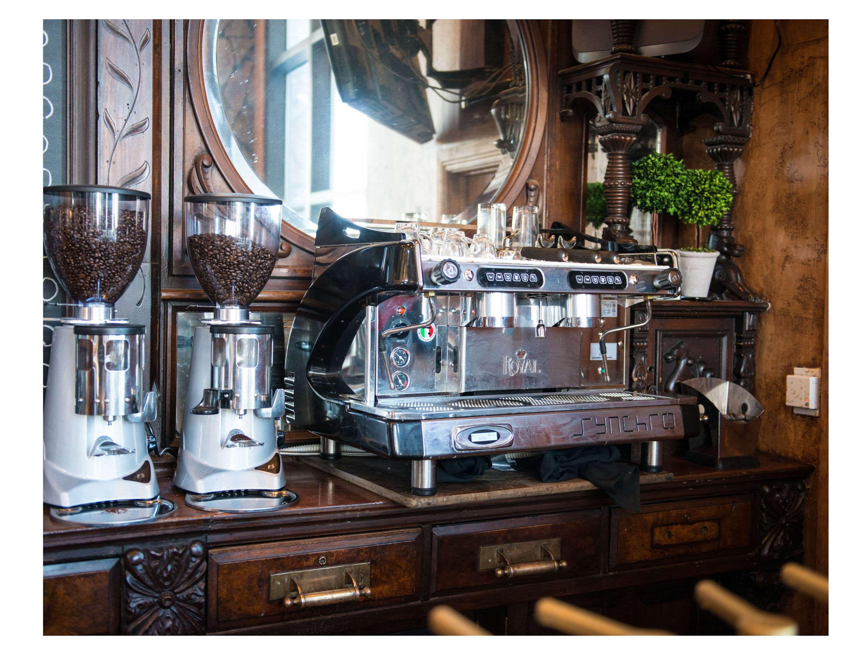 Coffee Shop | Westgate Park City Resort & Spa