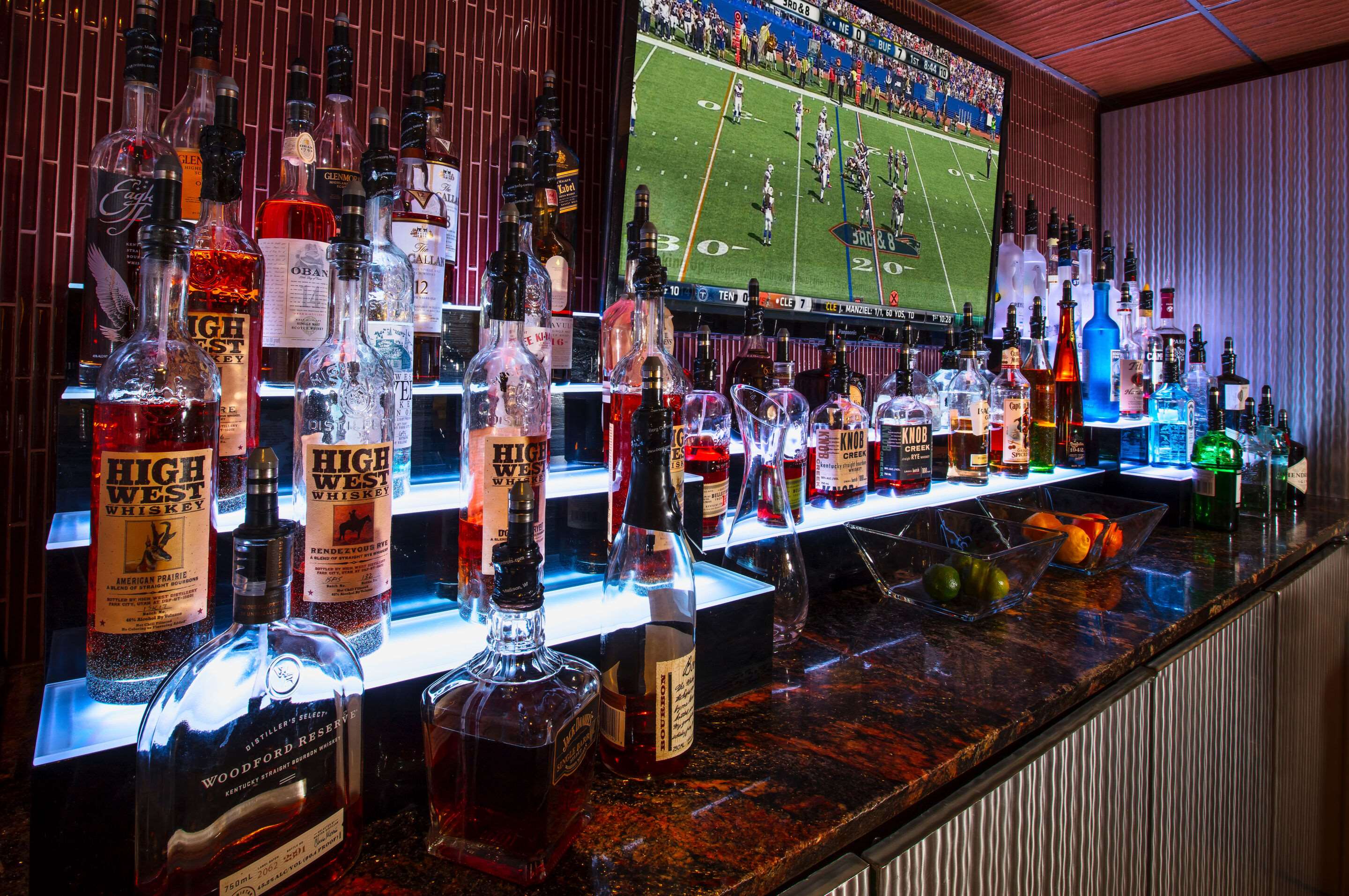 Edge Bar and Wine Rack | Westgate Park City Resort & Spa