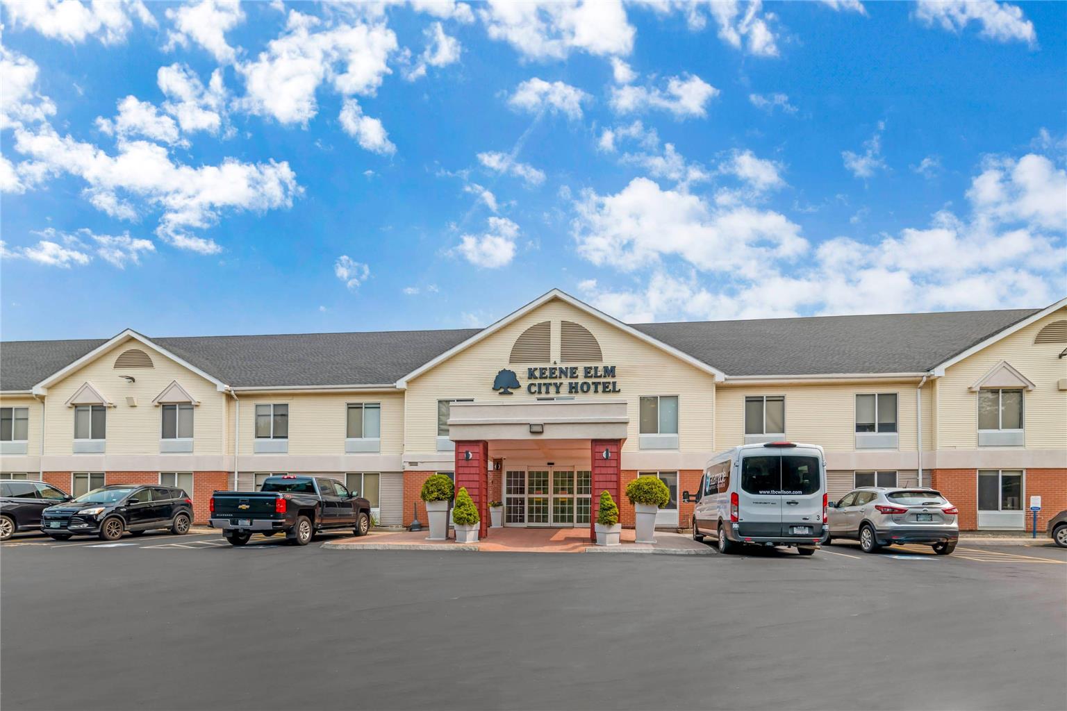 Keene Elm City Hotel, Ascend Hotel