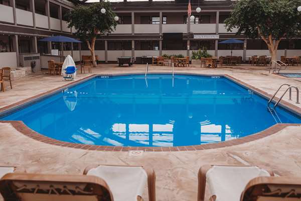 AmericInn by Wyndham Appleton Downtown