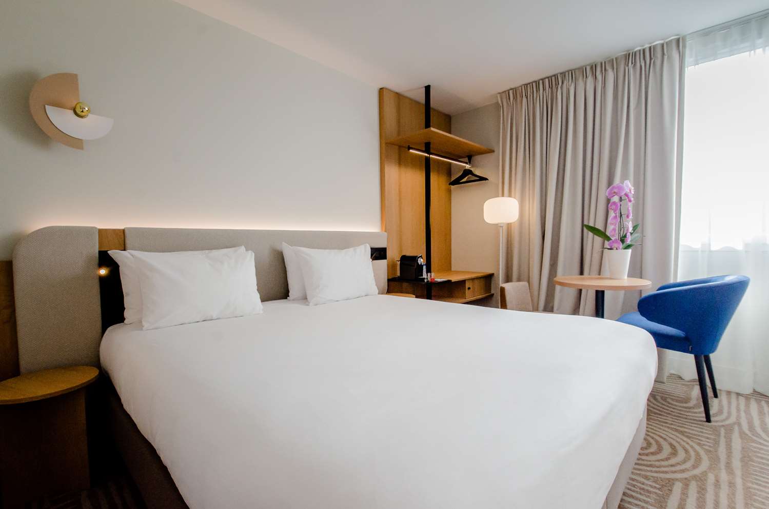 HÔTEL GOLDEN TULIP VILLEPINTE ROISSY - PARC DES EXPOSITIONS - Chambres / Logements