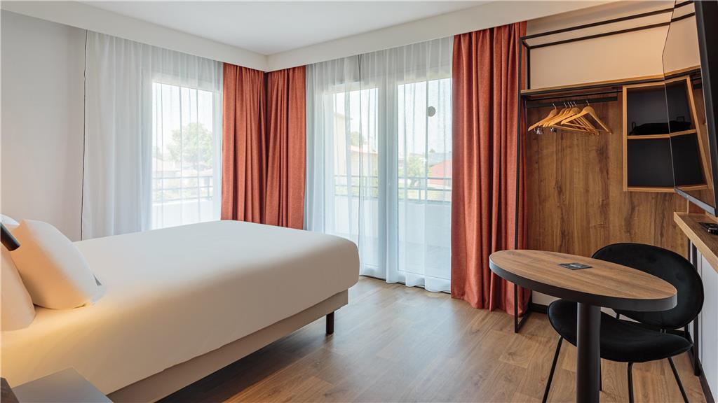 KYRIAD DAX SAINT PAUL LS DAX-guestroom-Guest Room,On-Site.jpg