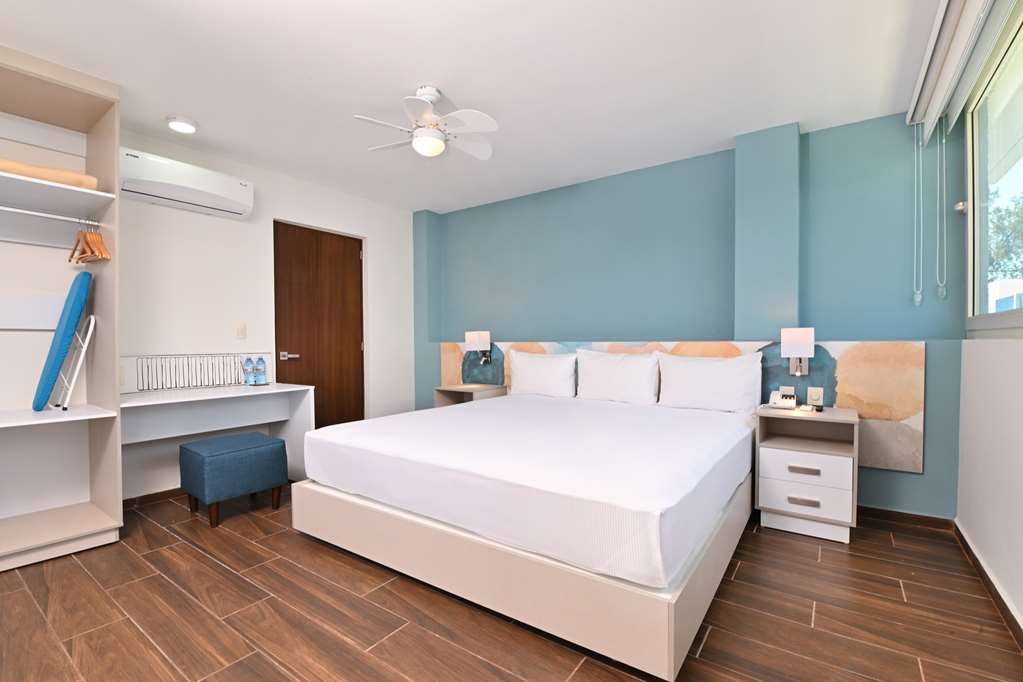 Vista Express Guadalajara Expo SureStay Collection by BW-guestroom-Guest Room,Suite,On-Site.jpg