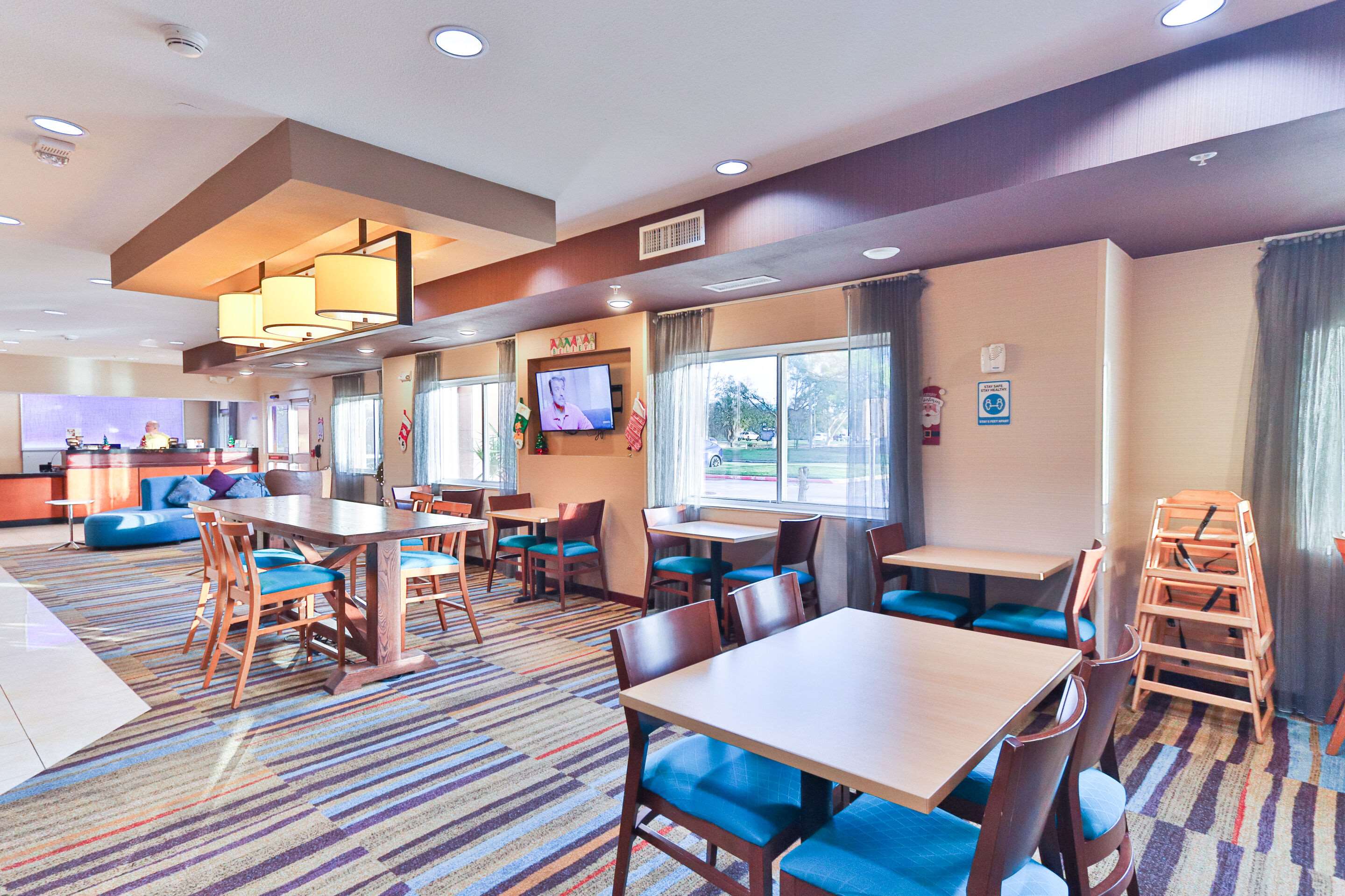 Breakfast area