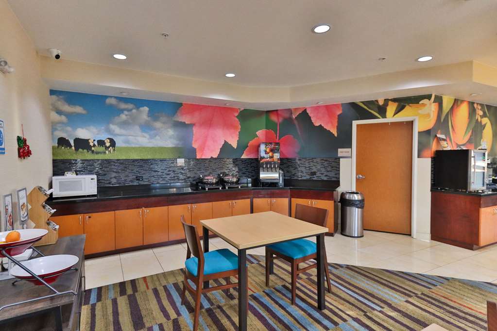 COMFORT INN AND SUITES HOUSTON, photo 6