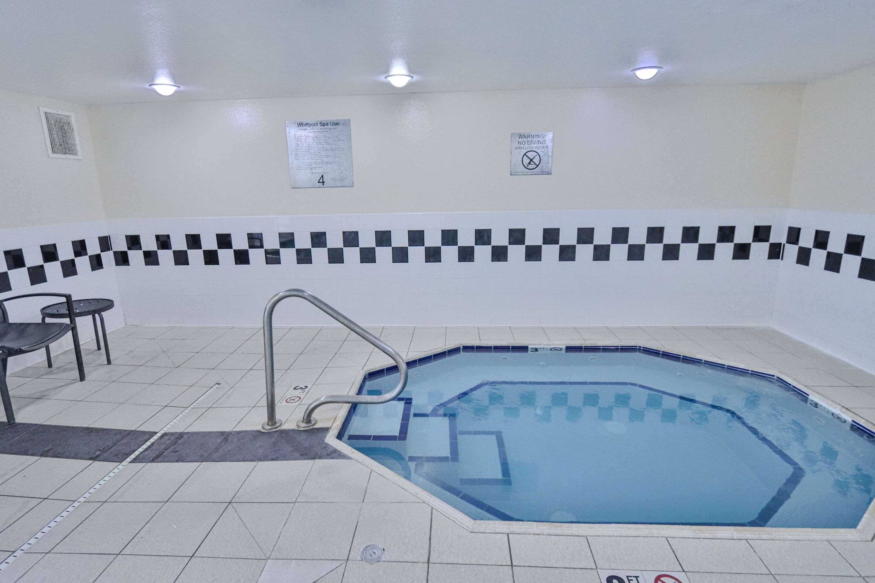 Indoor hot tub