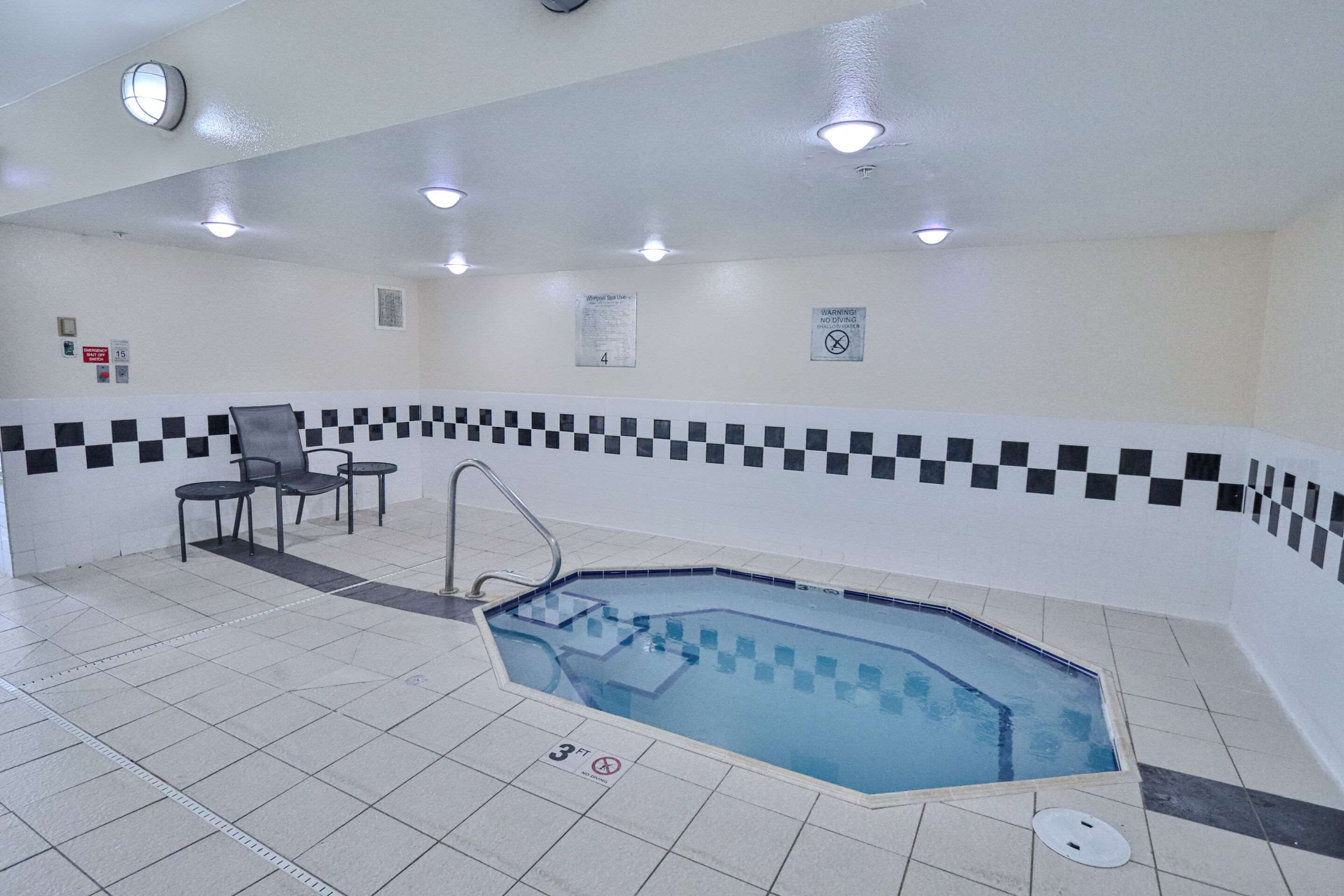 Indoor hot tub