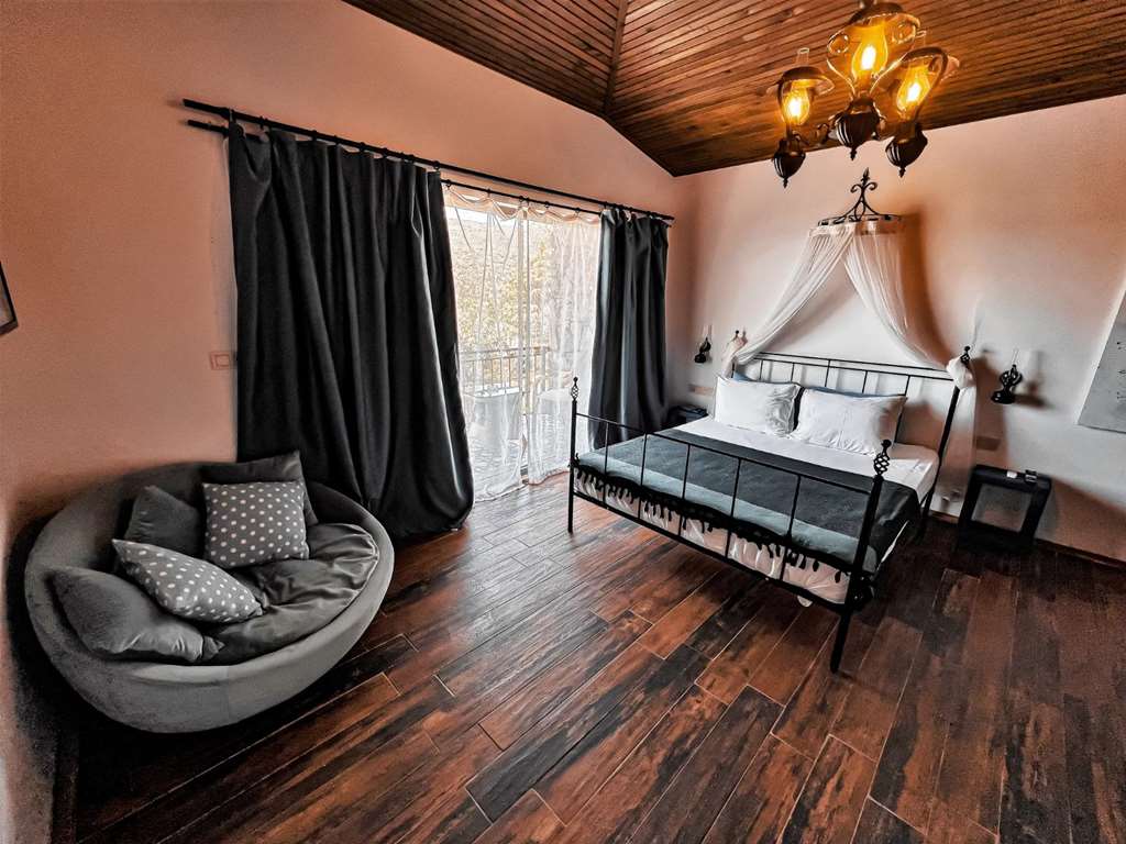 ASSOS LONGEVITY HOTEL-guestroom-Guest Room,On-Site.jpg