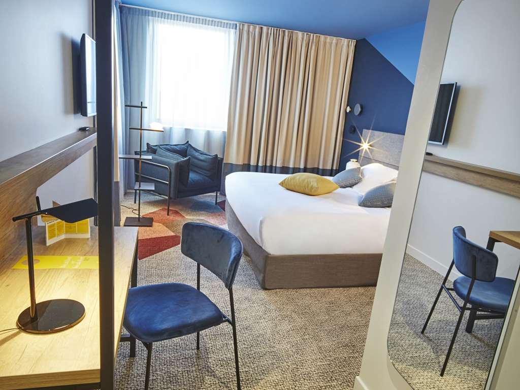 RADISSON HOTEL BORDEAUX SAINT JEAN-guestroom-Guest Room,On-Site.jpg