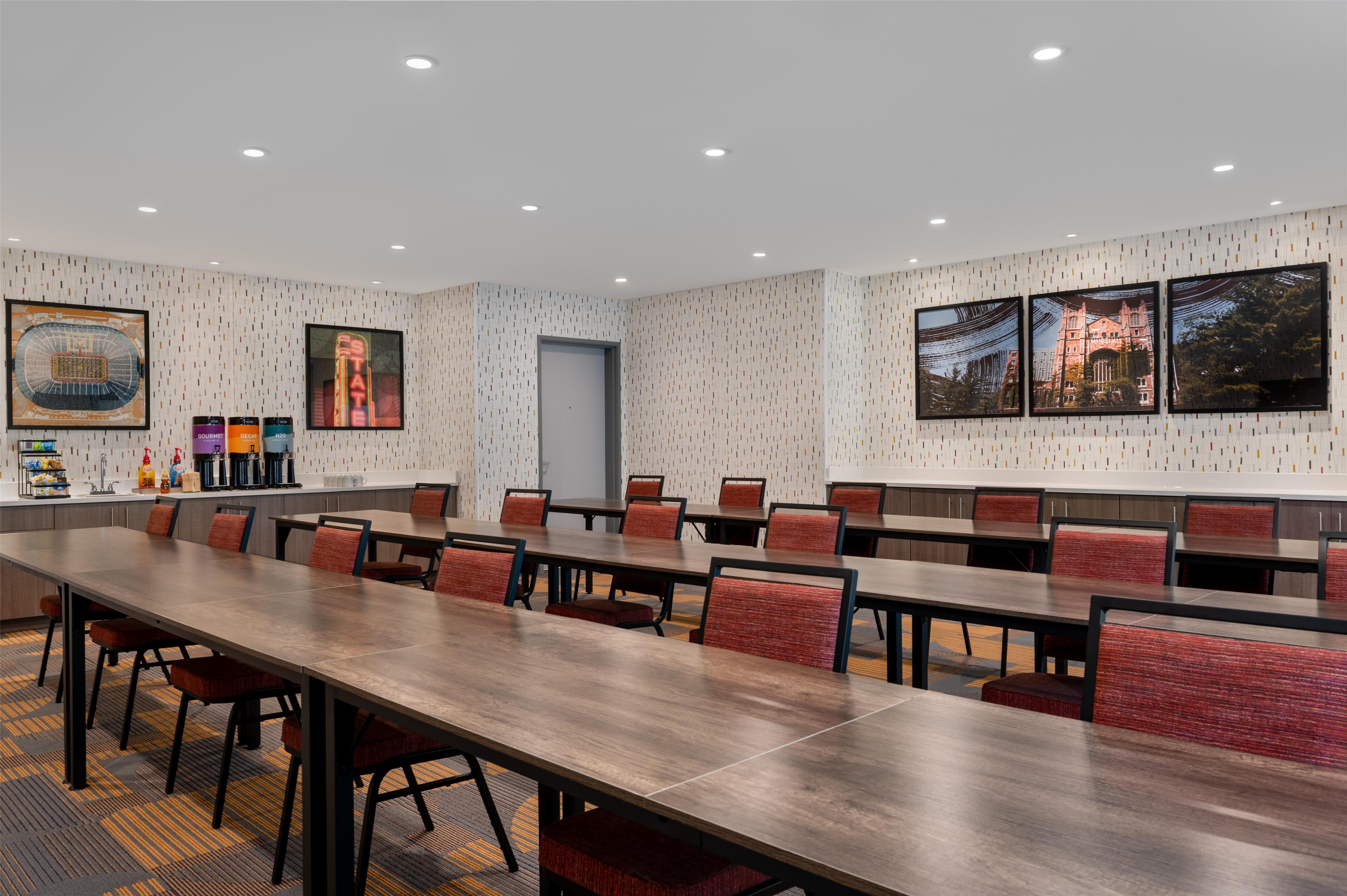 Meeting Room | Home2 Suites By Hilton Ann Arbor South