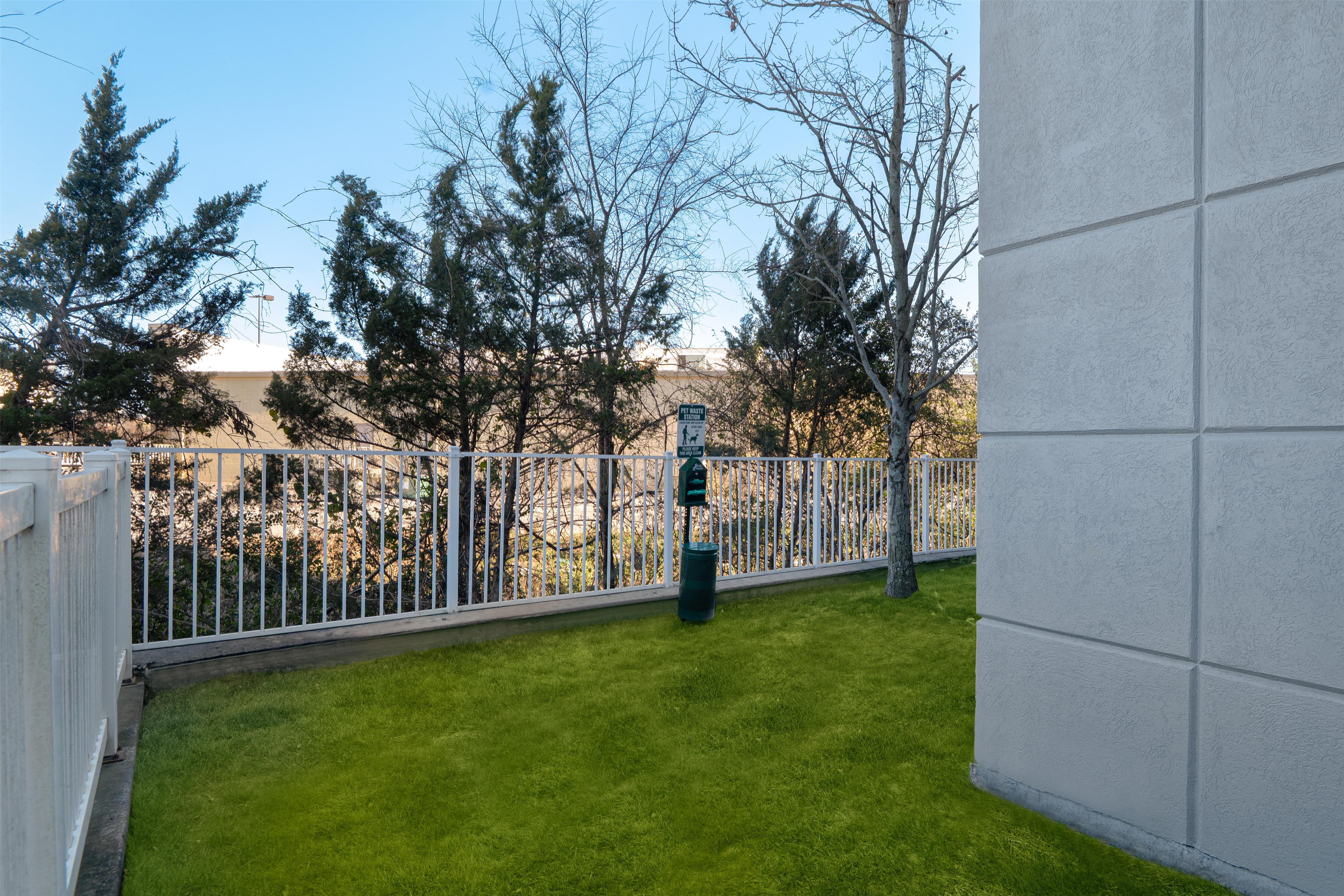 Exterior | Spark by Hilton Murfreesboro