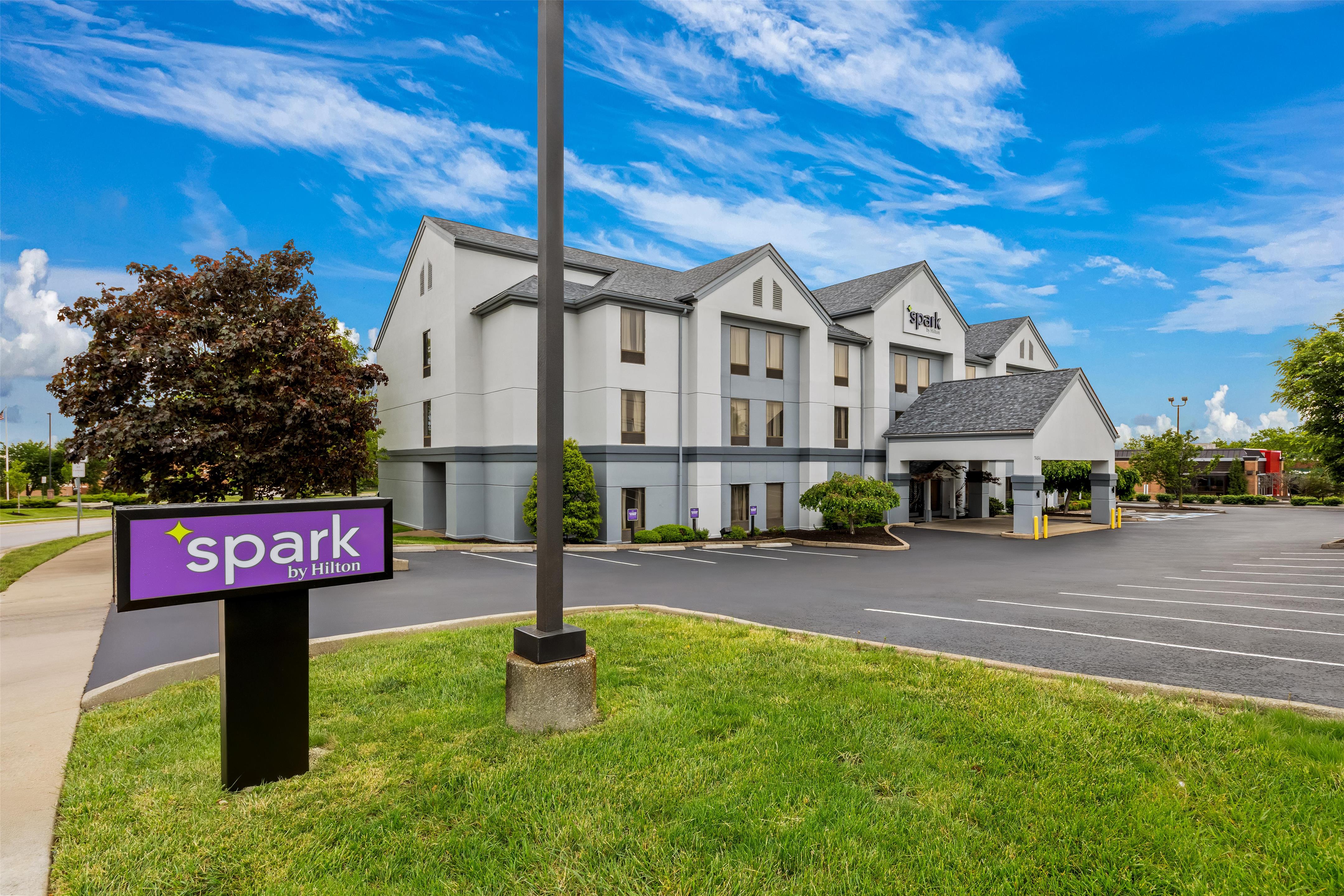 Exterior | Hilton Cincinnati Airport