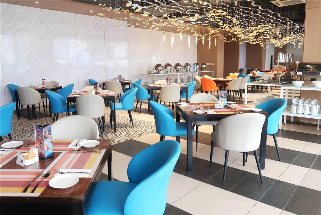 WYNDHAM GARDEN I-CITY SHAH ALAM-guestroom-Dining,Dining Area,Café,On-Site.jpg
