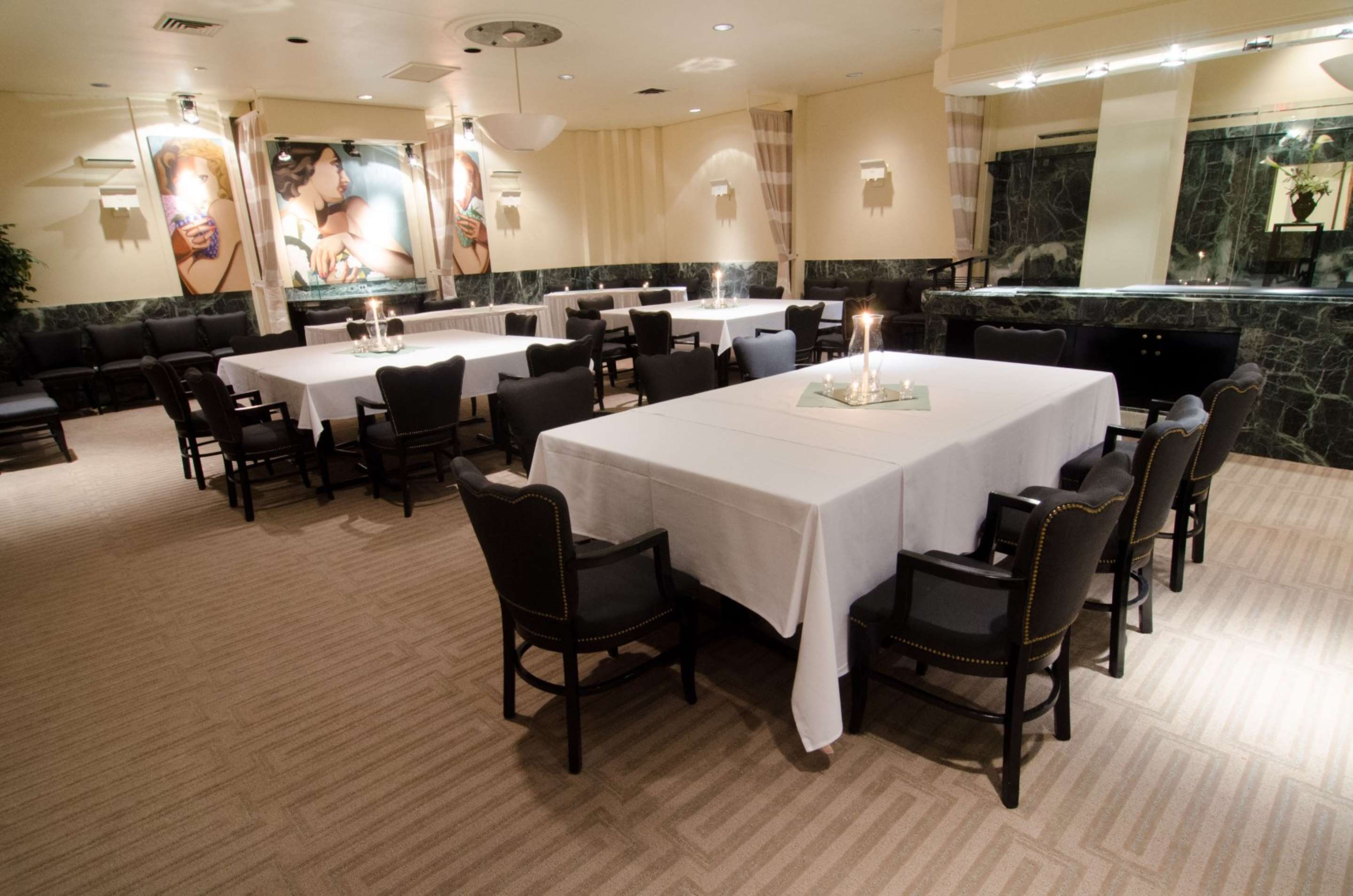 Somerset Inn West End Party Meeting Room | Somerset Inn Troy