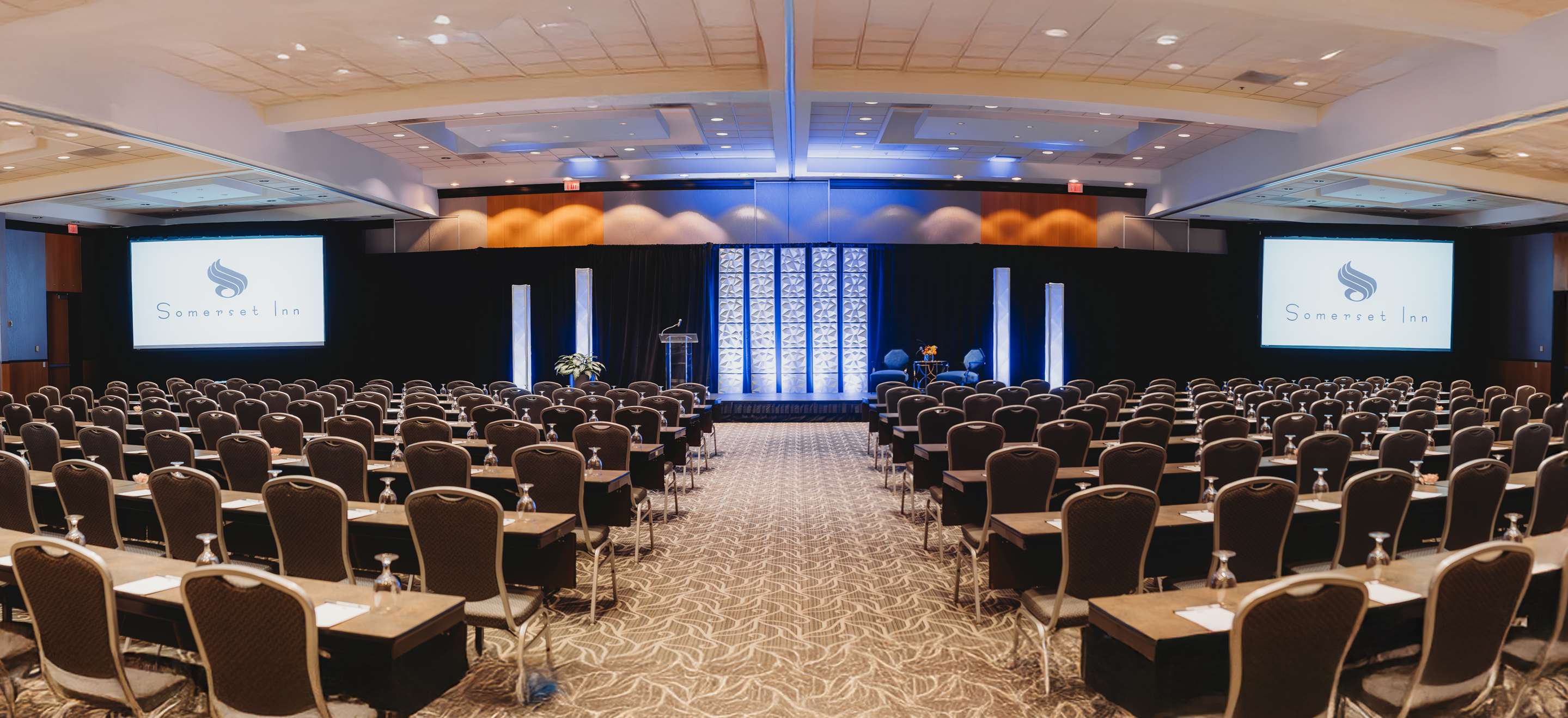 Grand Ballroom | Somerset Inn Troy