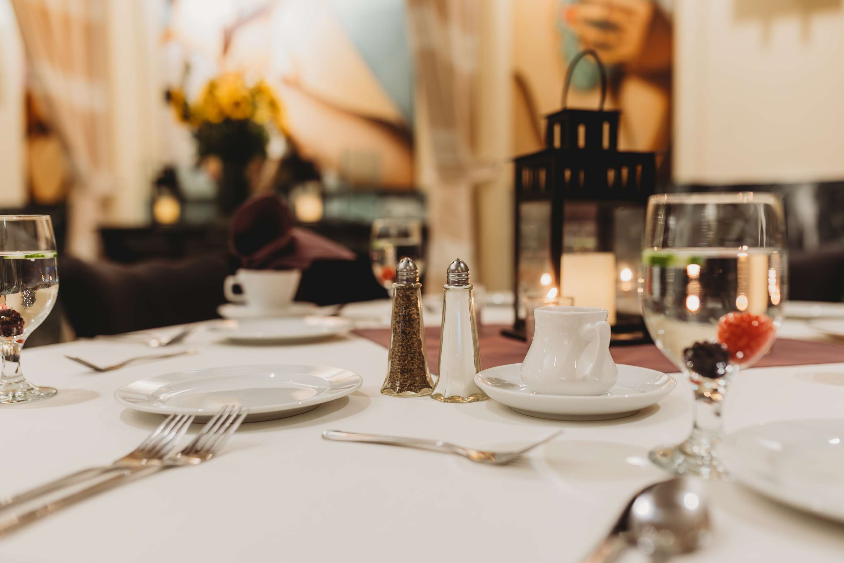 The West End Room | Somerset Inn Troy
