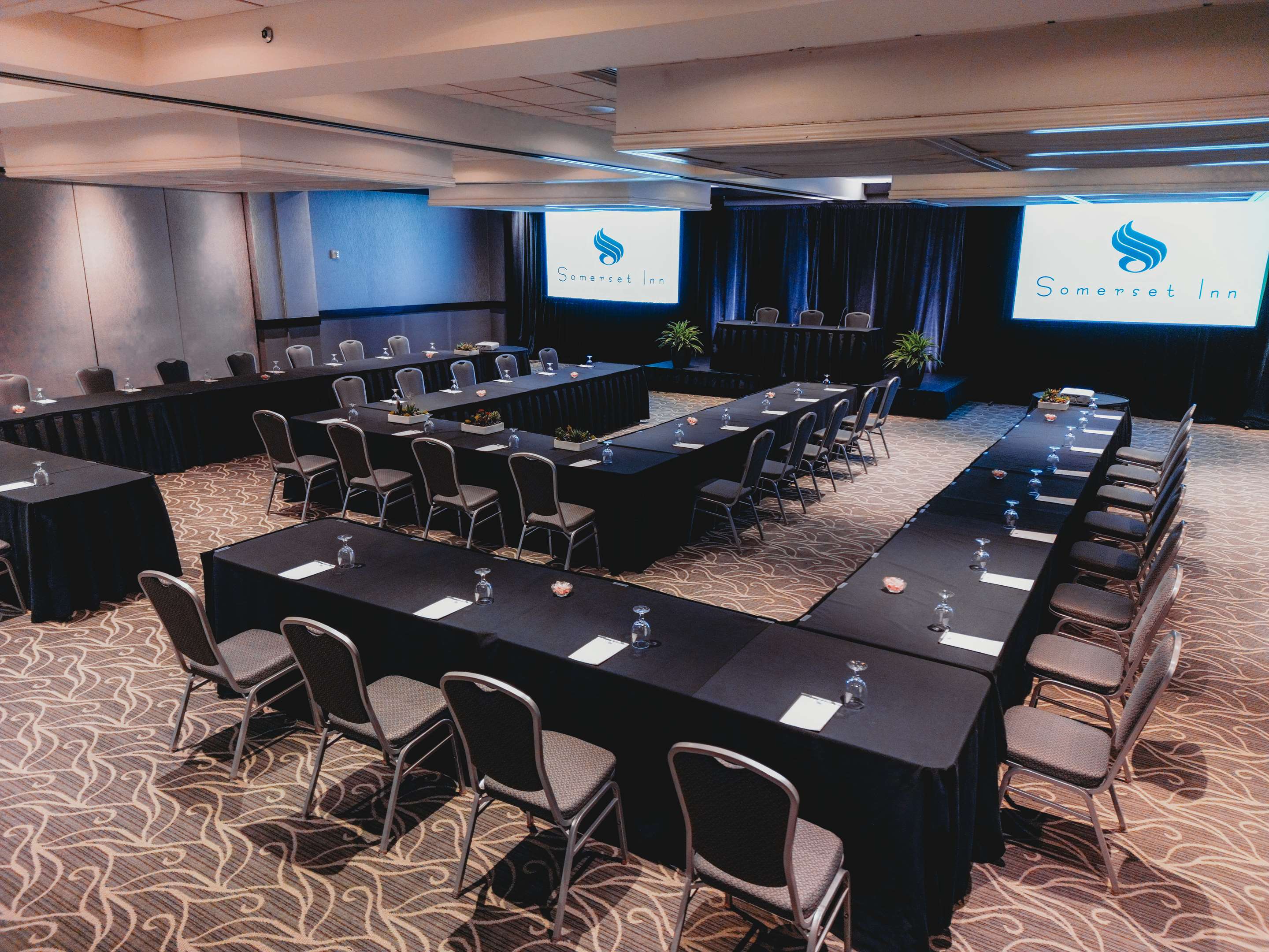 Sussex Ballroom | Somerset Inn Troy