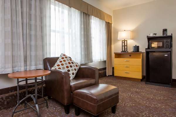 Suite - Days Inn Connecticut Avenue DC