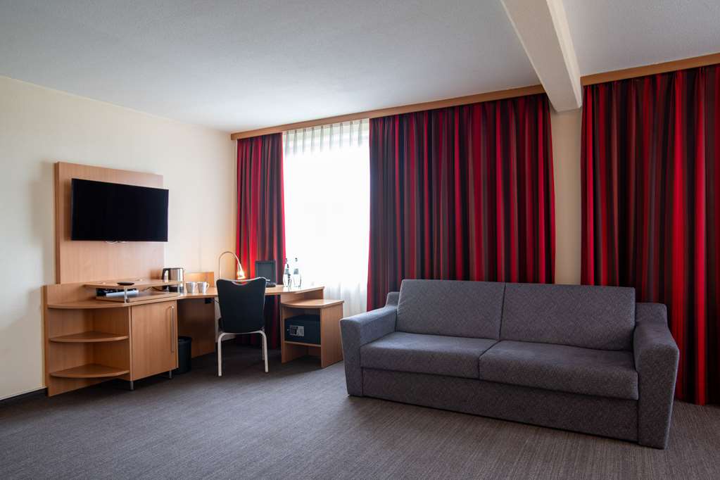 Best Western Conference Airporthotel Frankfurt-Moerfelden-guestroom-Guest Room,On-Site.jpg