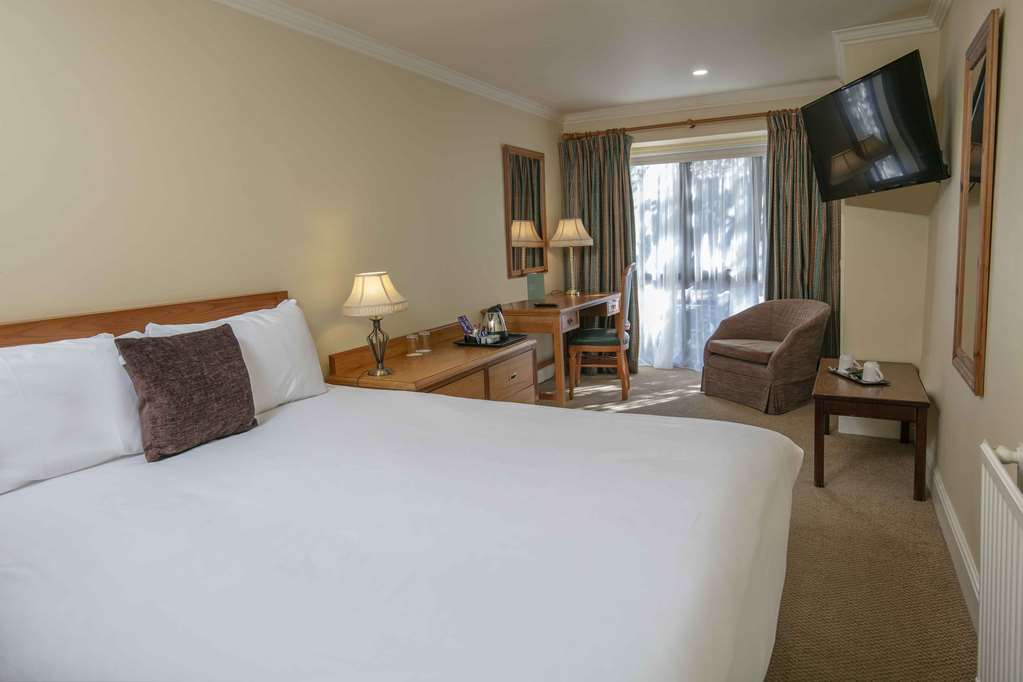 Knights Hill Hotel & Spa