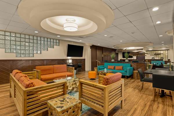 Airport Honolulu Hotel, Trademark Collection by Wyndham