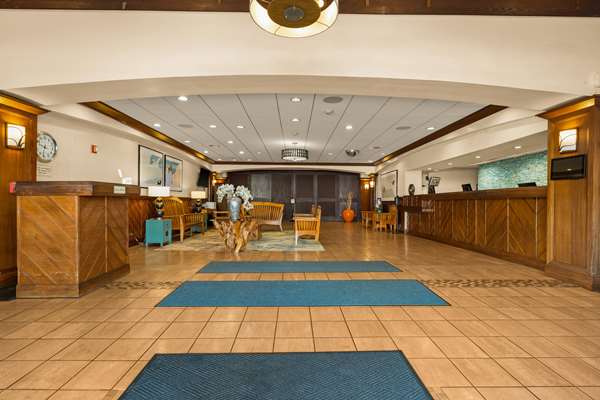 Airport Honolulu Hotel, Trademark Collection by Wyndham