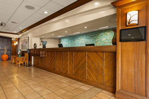 Airport Honolulu Hotel, Trademark Collection by Wyndham